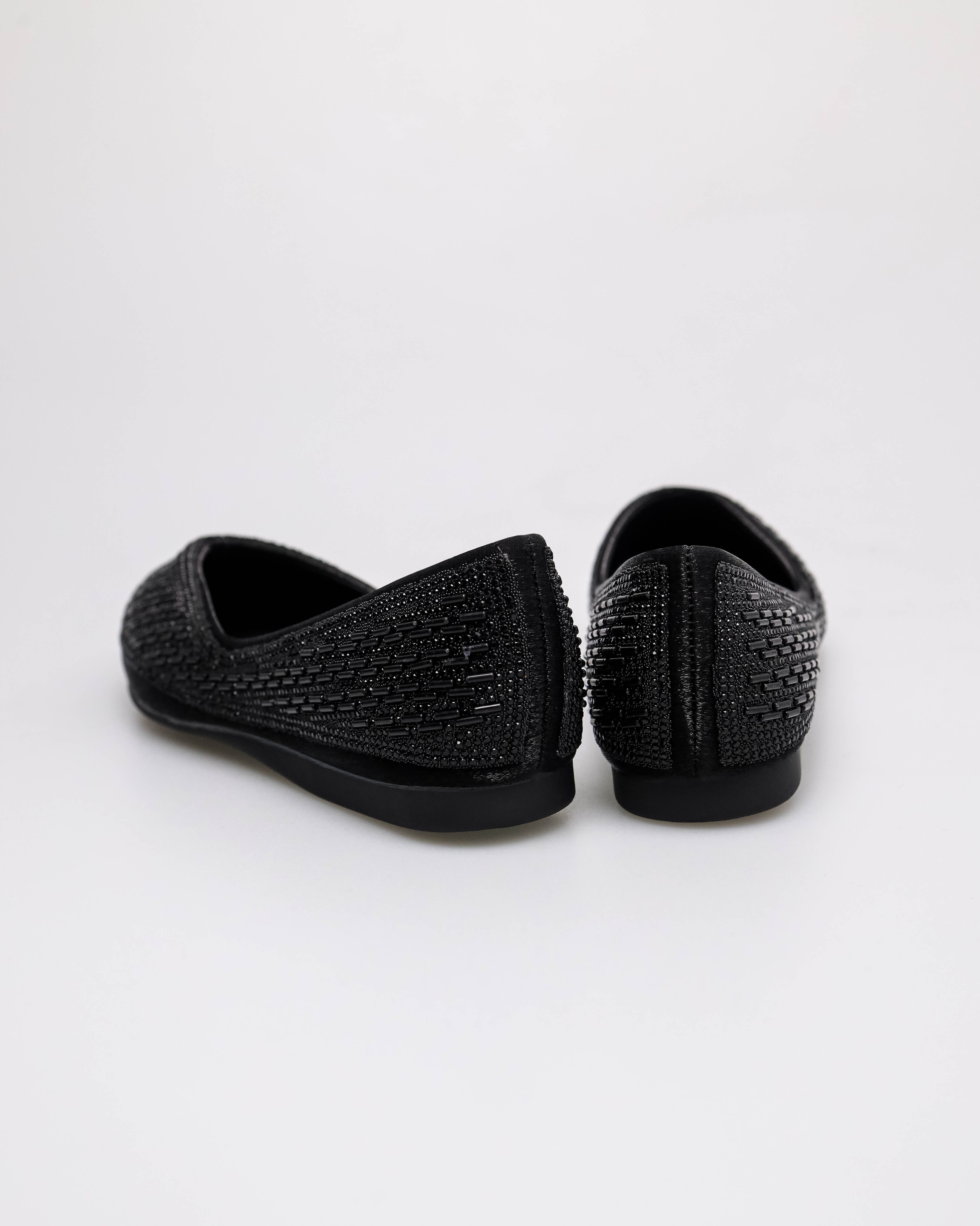 #color_black