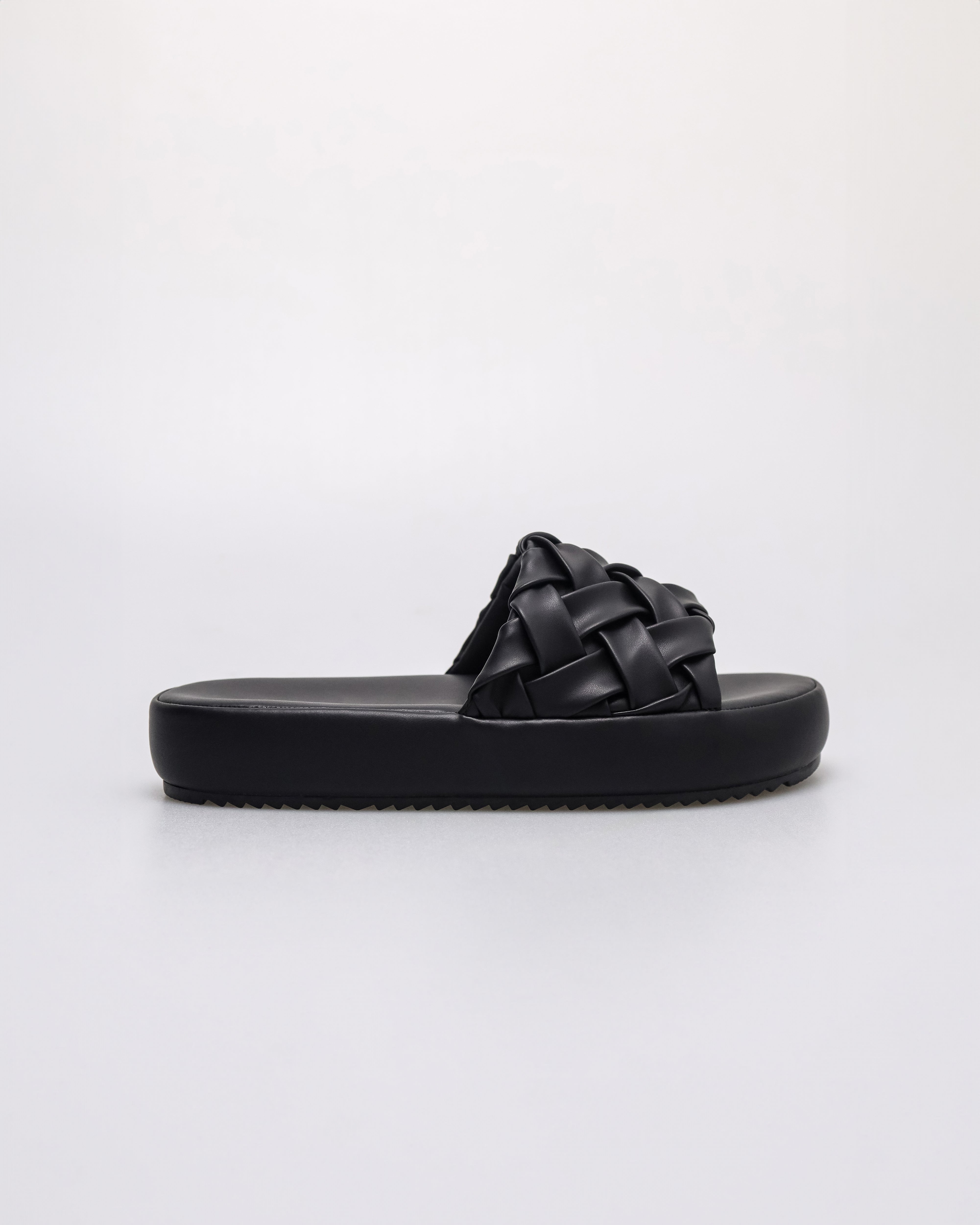 Tomaz NN450 Ladies Woven Flats (Black)