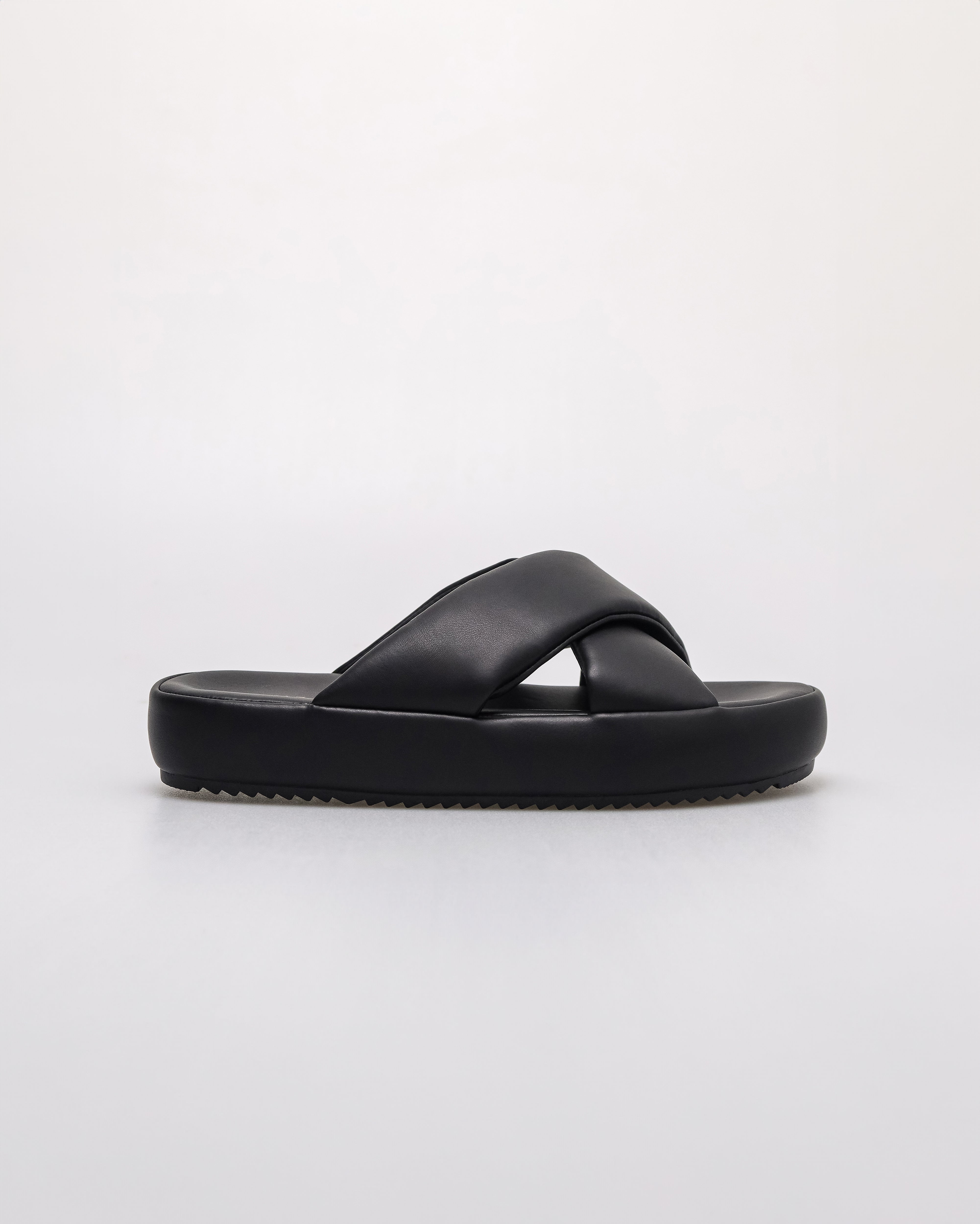 Tomaz NN451 Ladies Cross Padded Flats (Black)