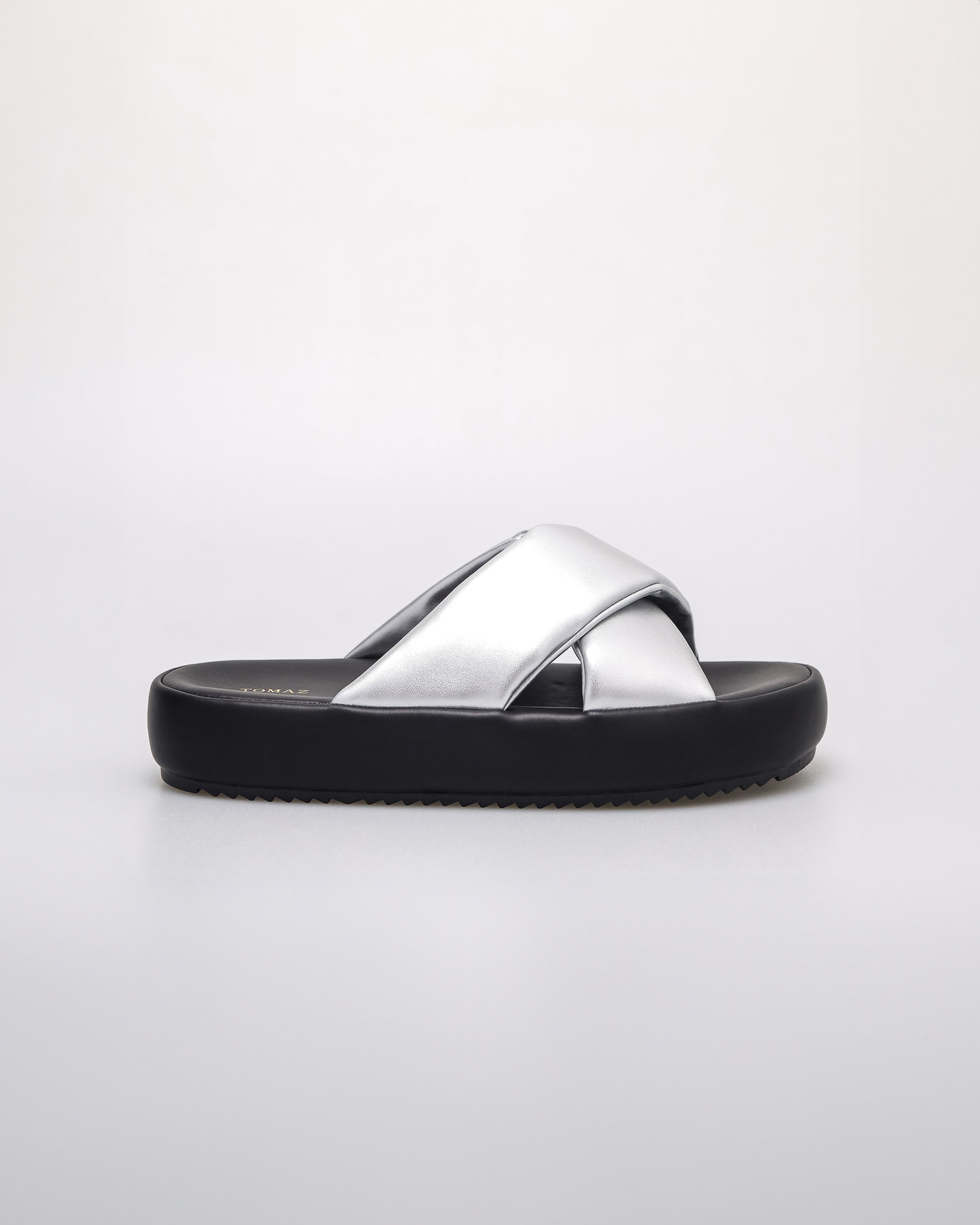 Tomaz NN451 Ladies Cross Padded Flats (Silver)