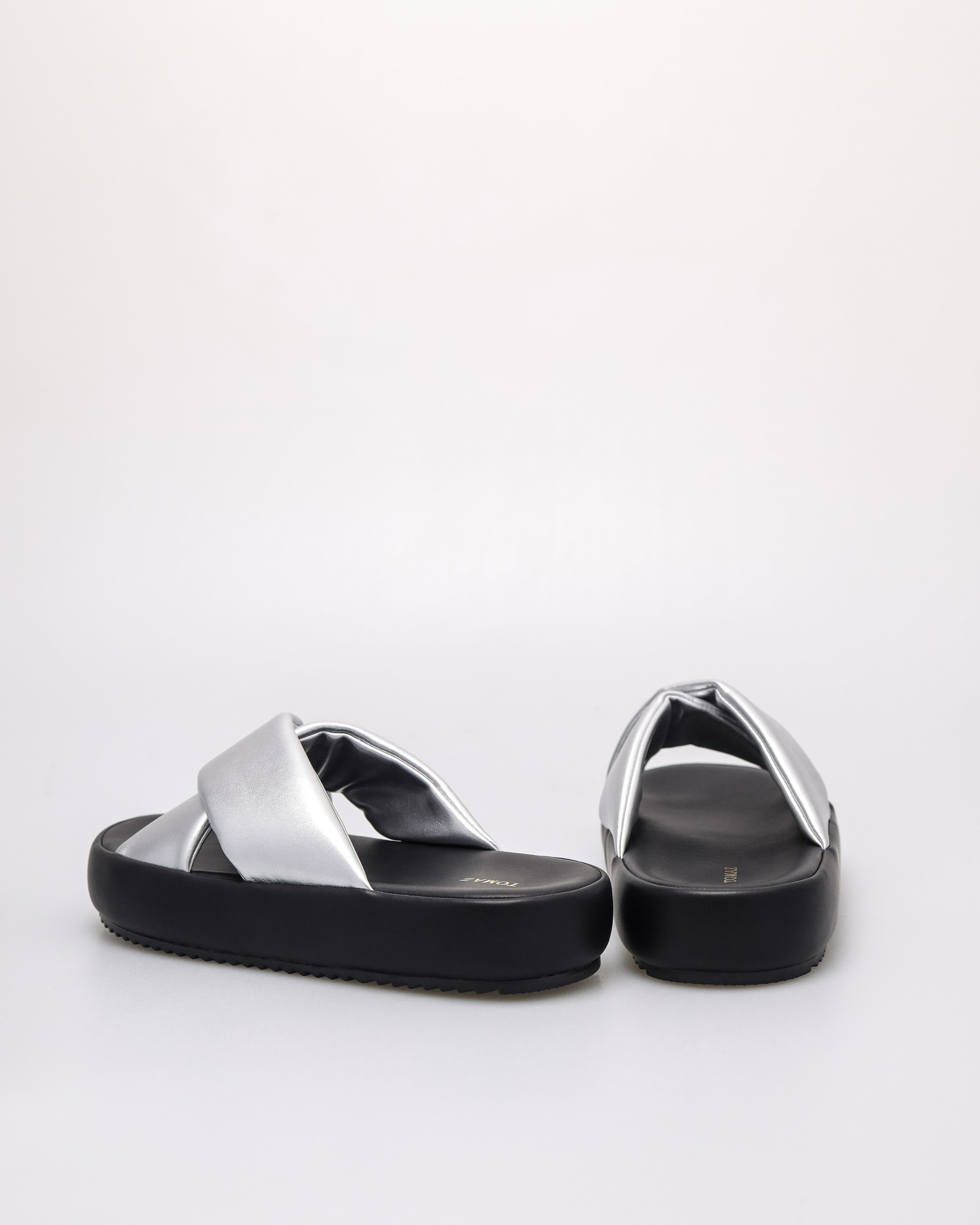 Tomaz NN451 Ladies Cross Padded Flats (Silver)