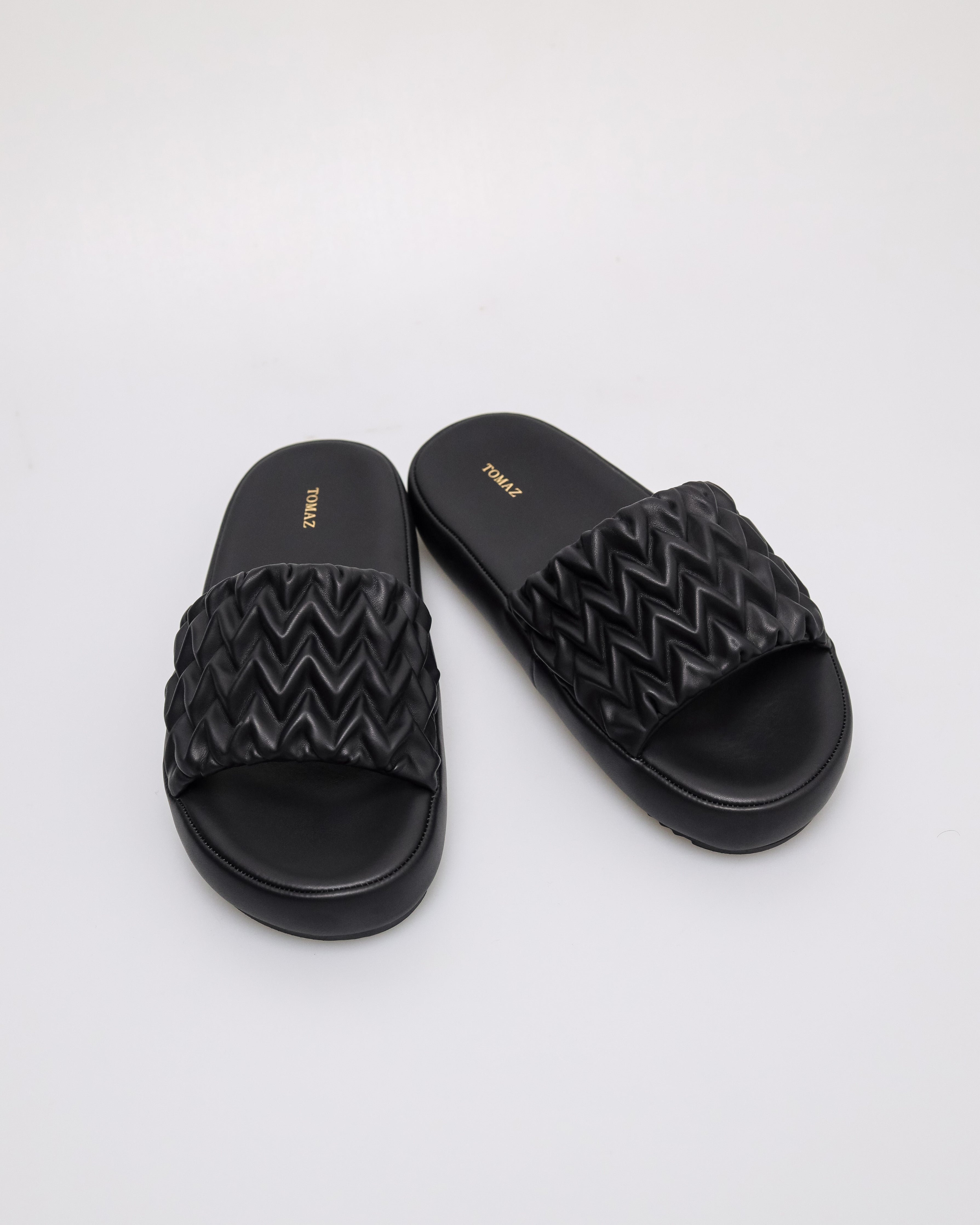 Tomaz NN449 Ladies Chevron Flats (Black)