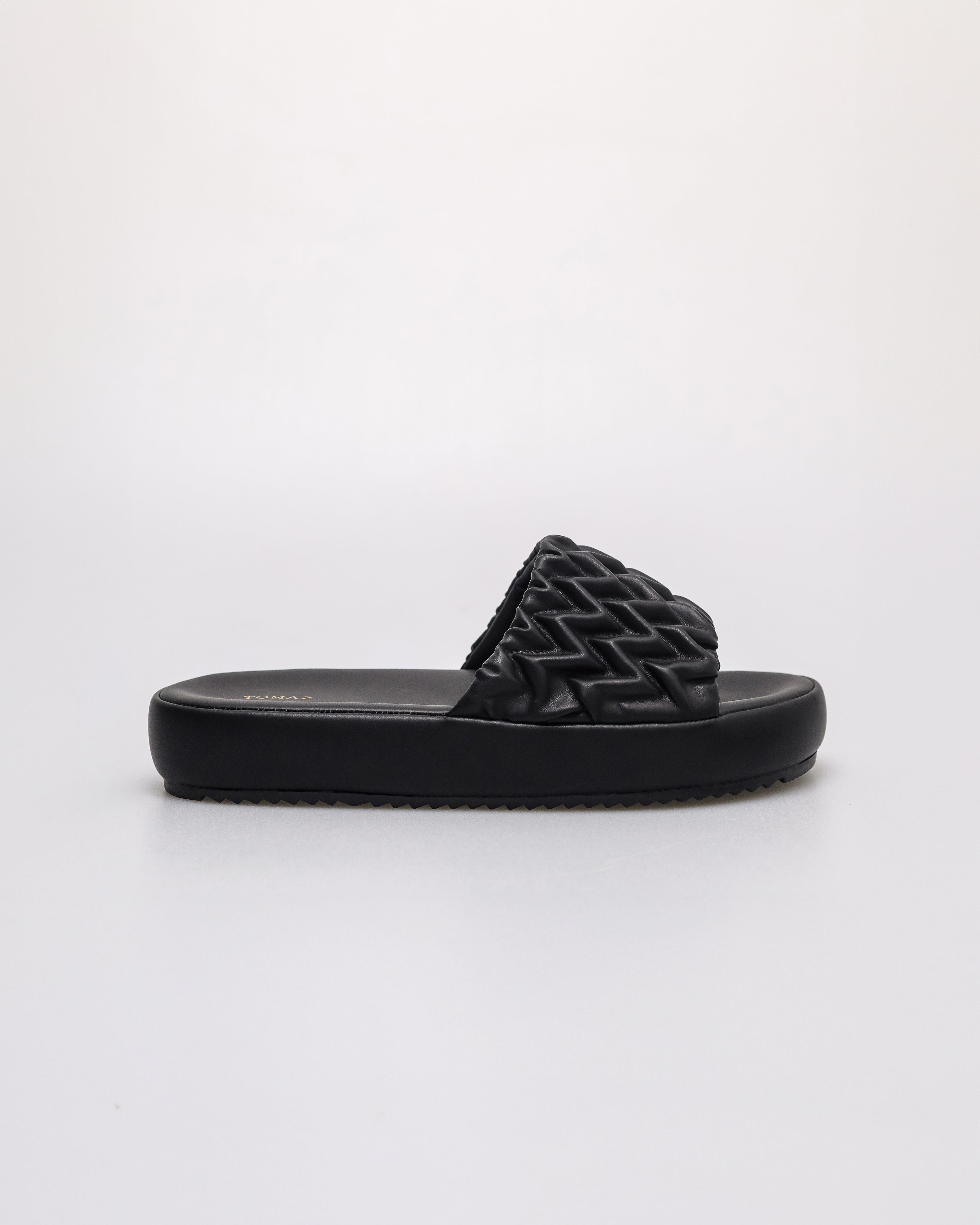 Tomaz NN449 Ladies Chevron Flats (Black)