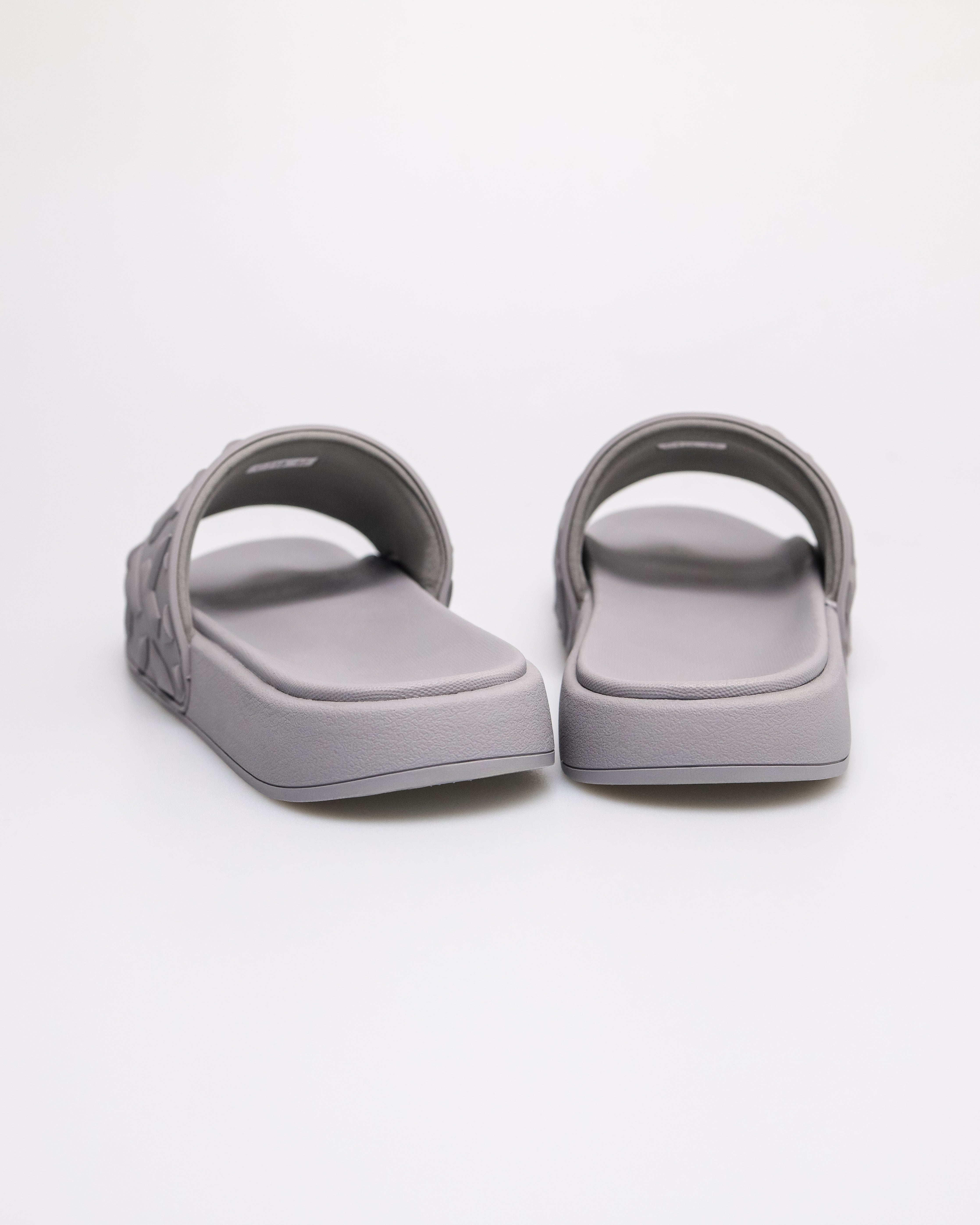 #color_grey