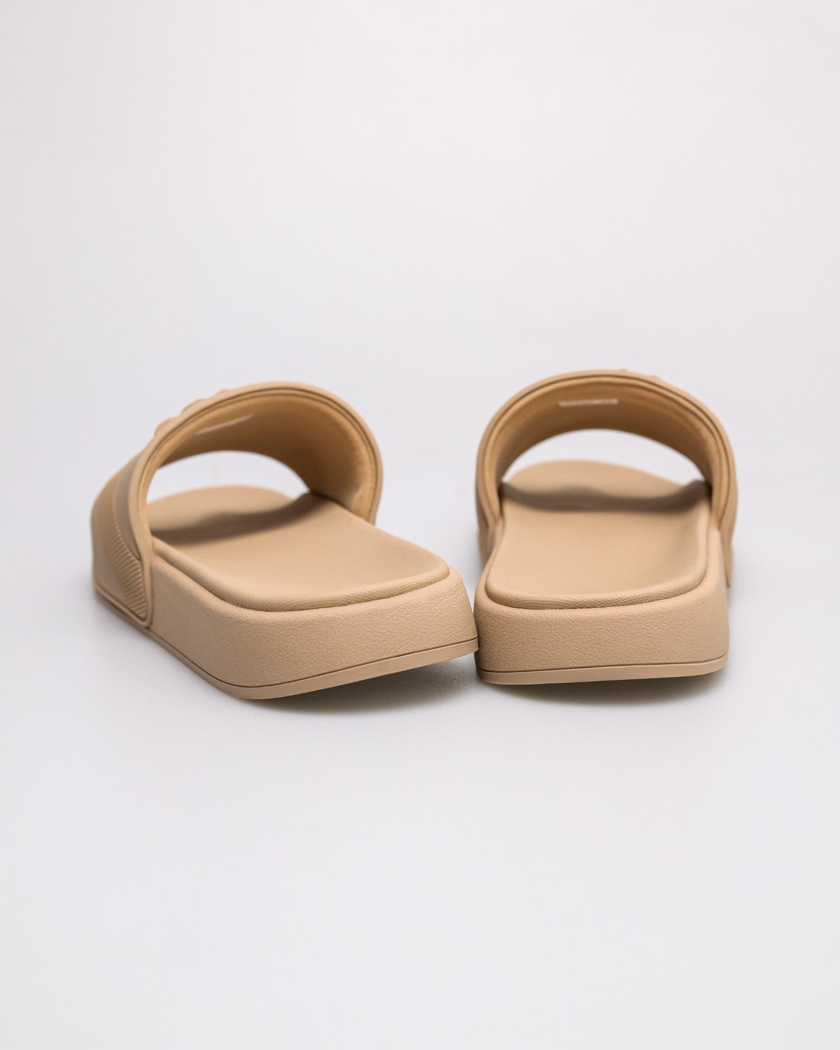 #color_beige