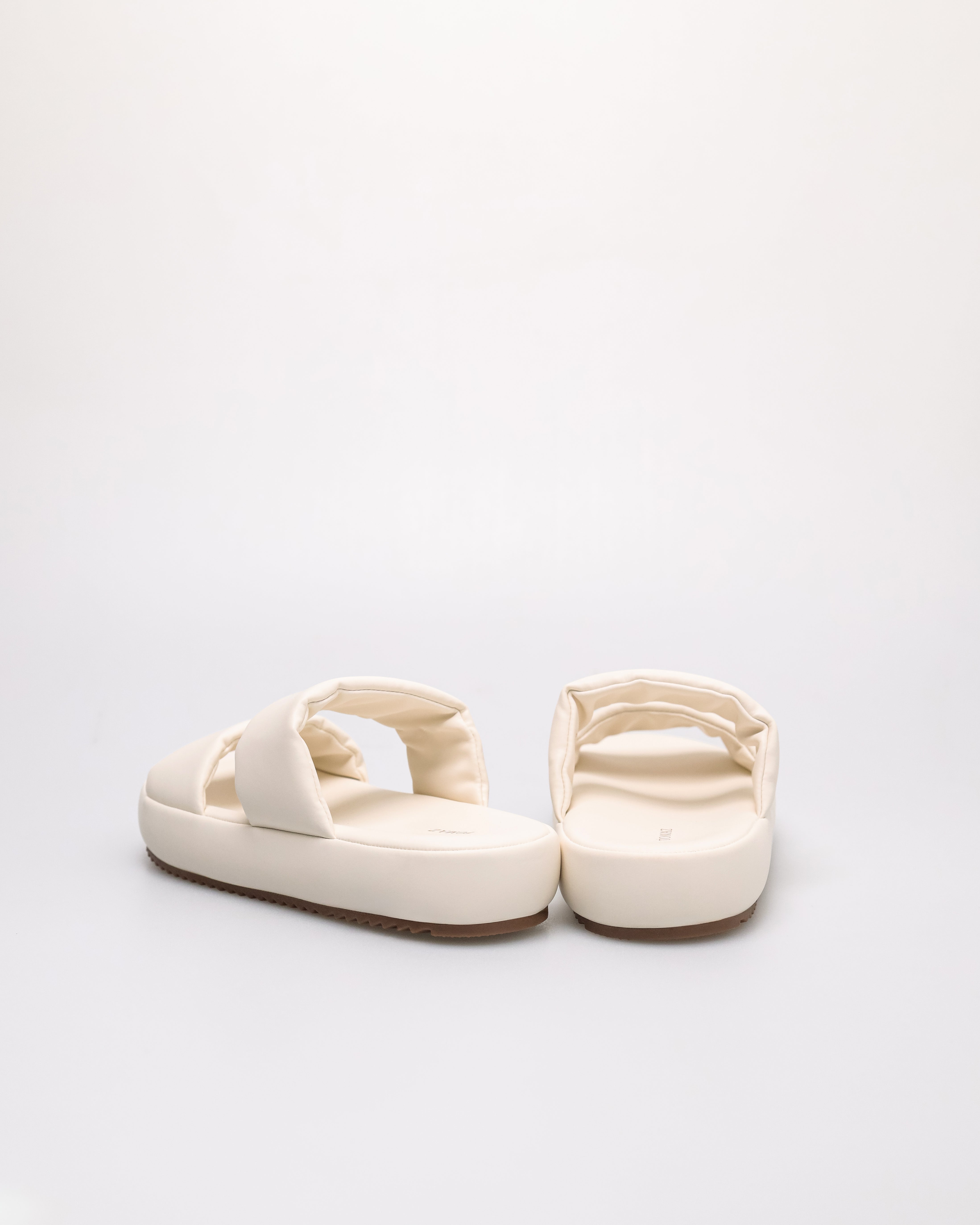 Tomaz NN438 Ladies Duo Padded Flats (Cream)