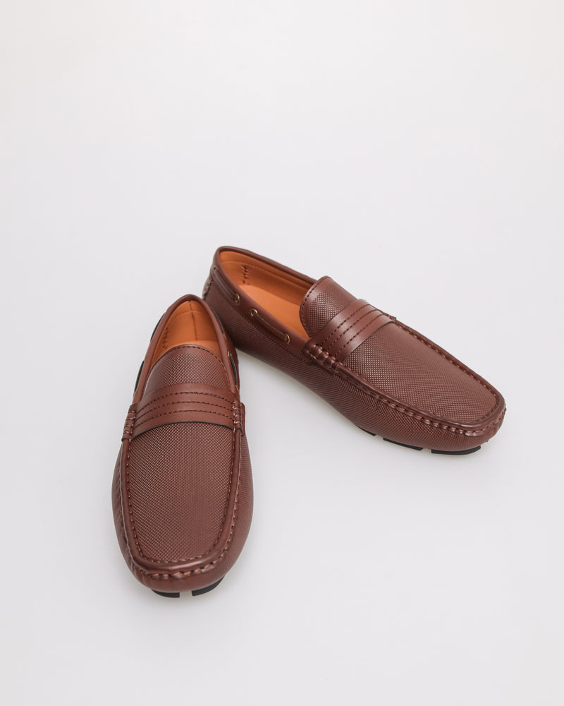 
                  
                    Load image into Gallery viewer, Tomaz C496 Men&amp;#39;s Penny Moccasins (Coffee)
                  
                