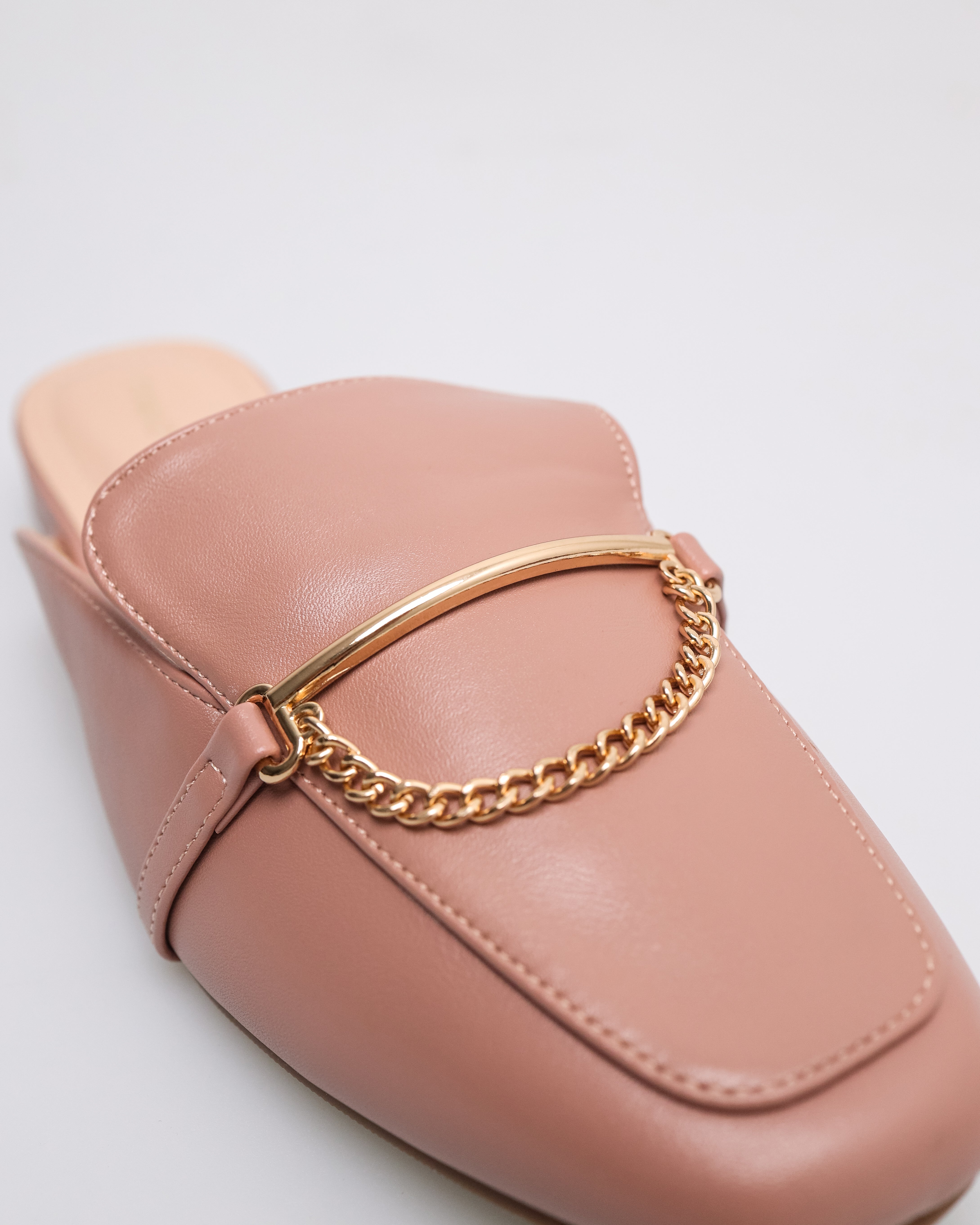 Tomaz NN365 Ladies Mini Gold Chain Mules (Pink)