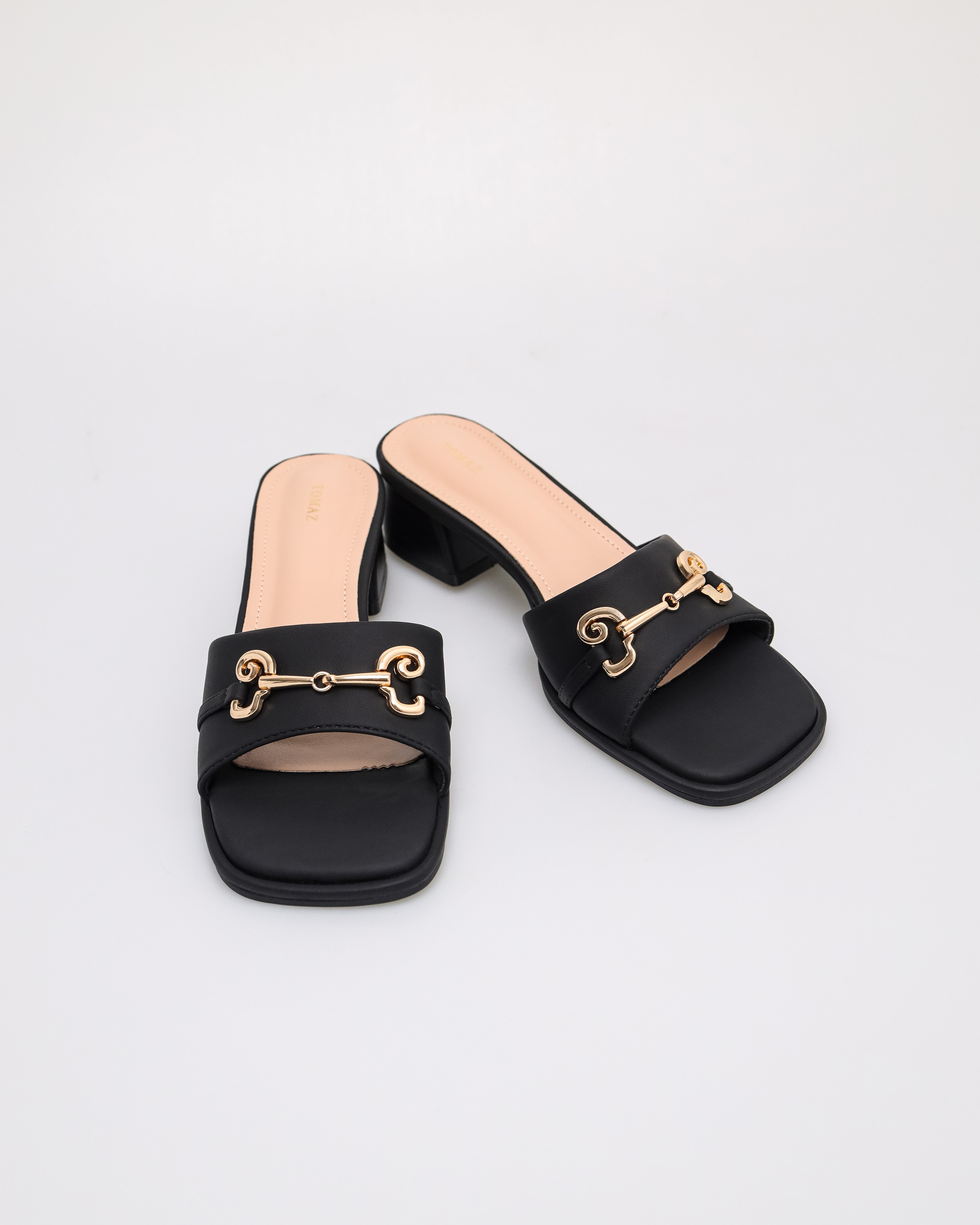 Tomaz NN484 Ladies Horsebit Sandal (Black)