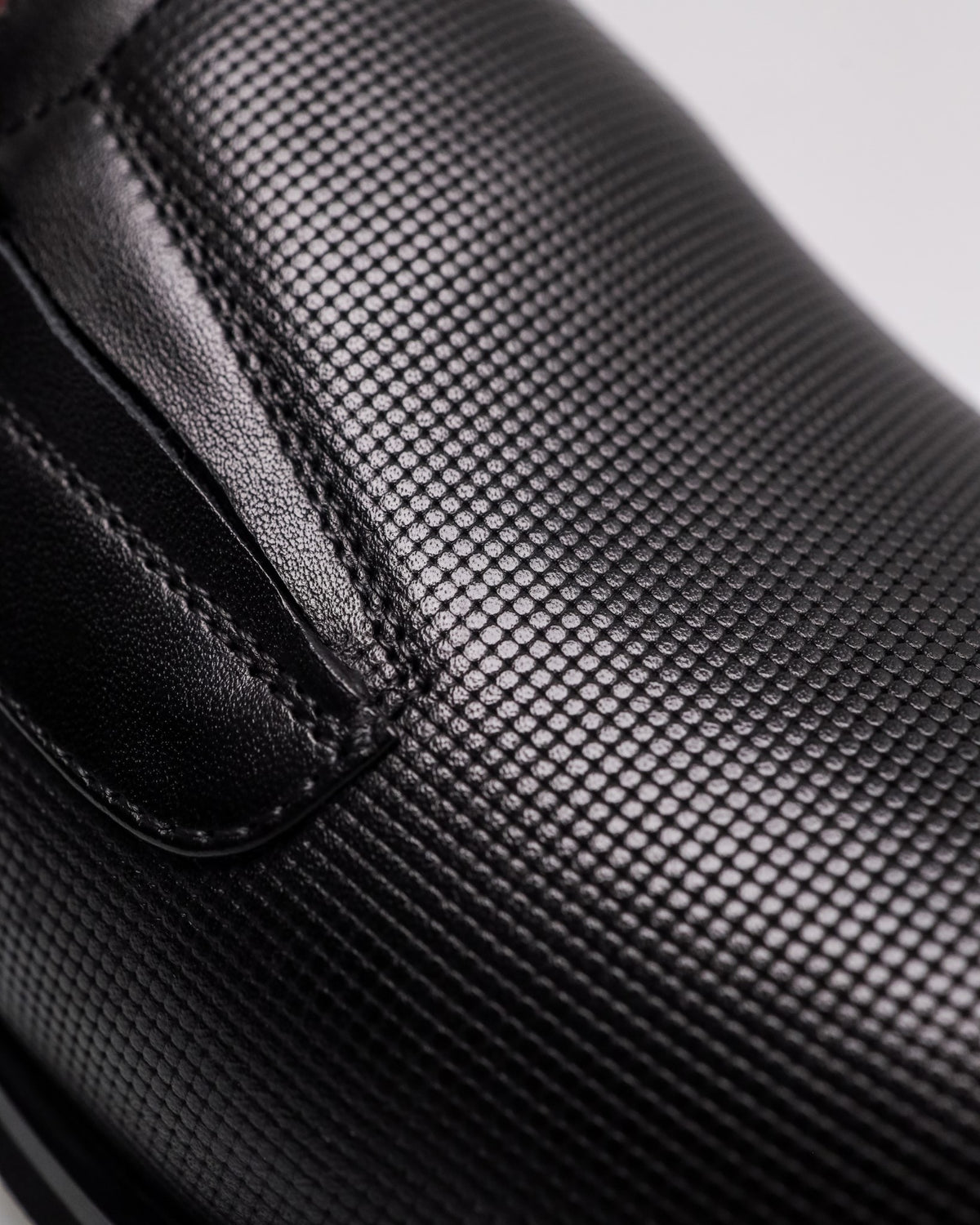 #color_black