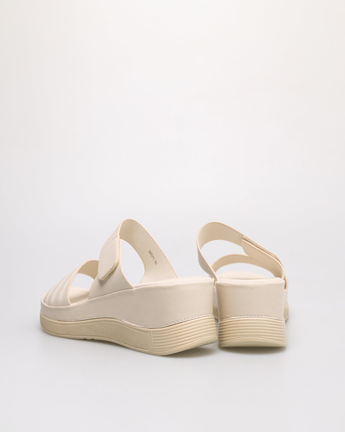 Tomaz NN511 Ladies Urban Strap Sandal (Cream)