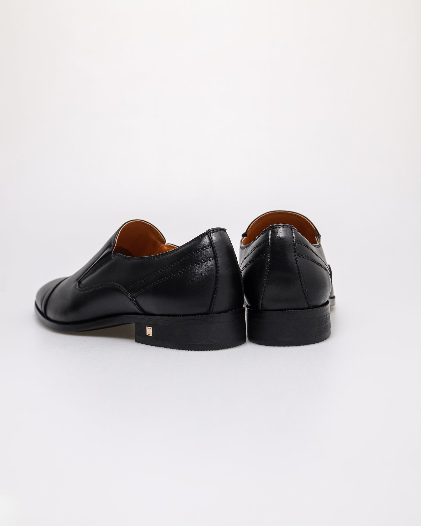 Tomaz F413 Men's Slip on (Black)