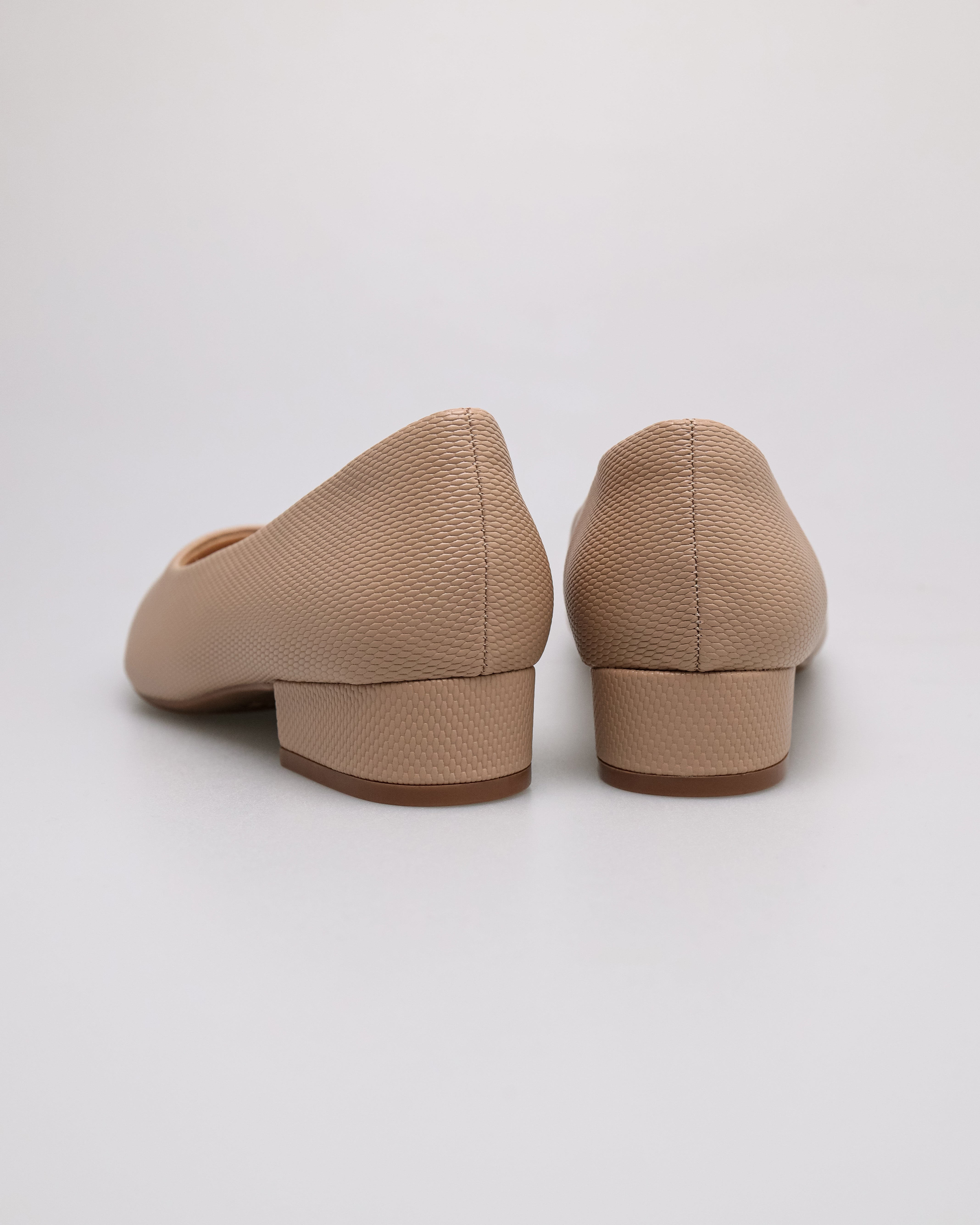 #color_beige