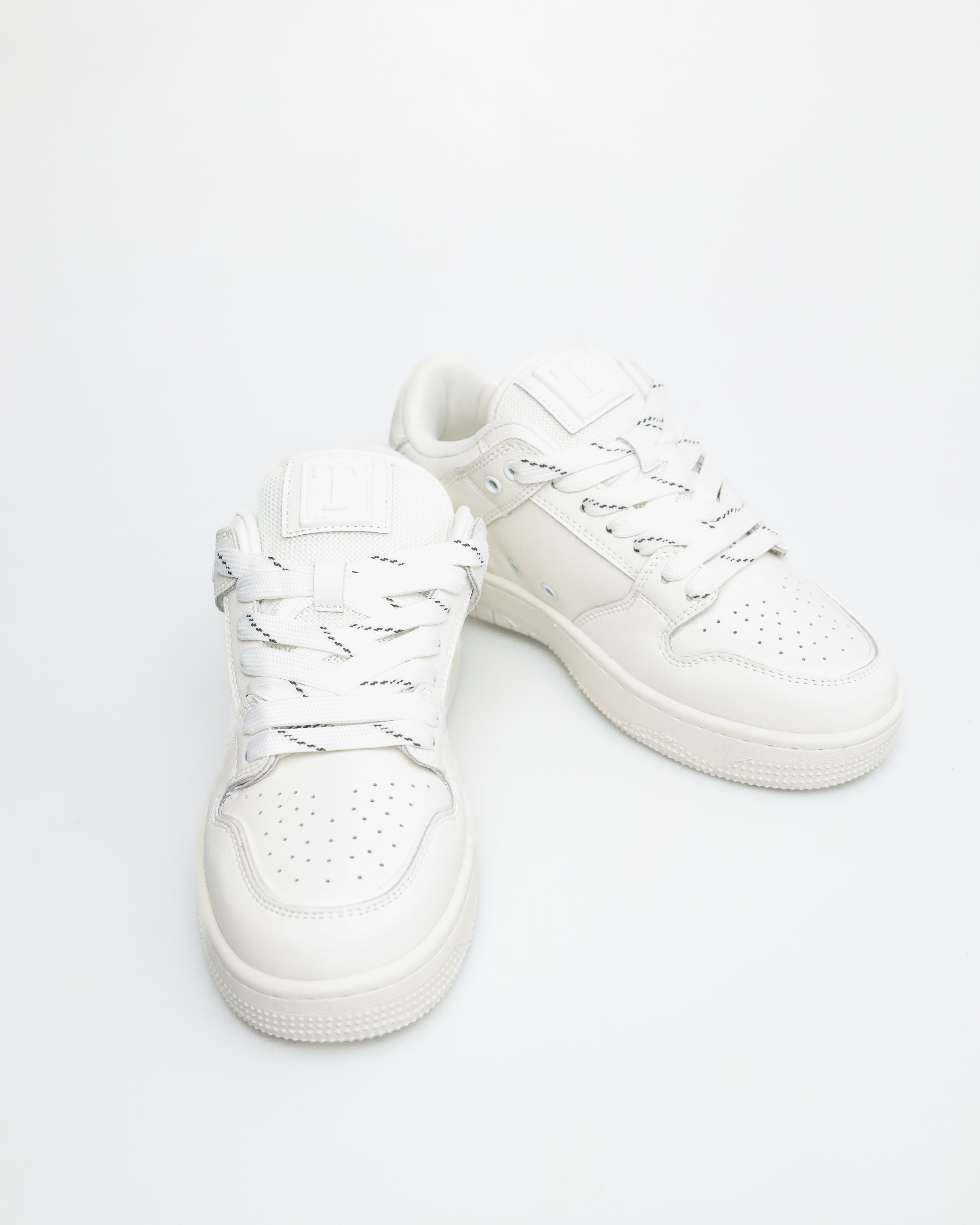 Tomaz TBB021L Ladies Sneaker (White)