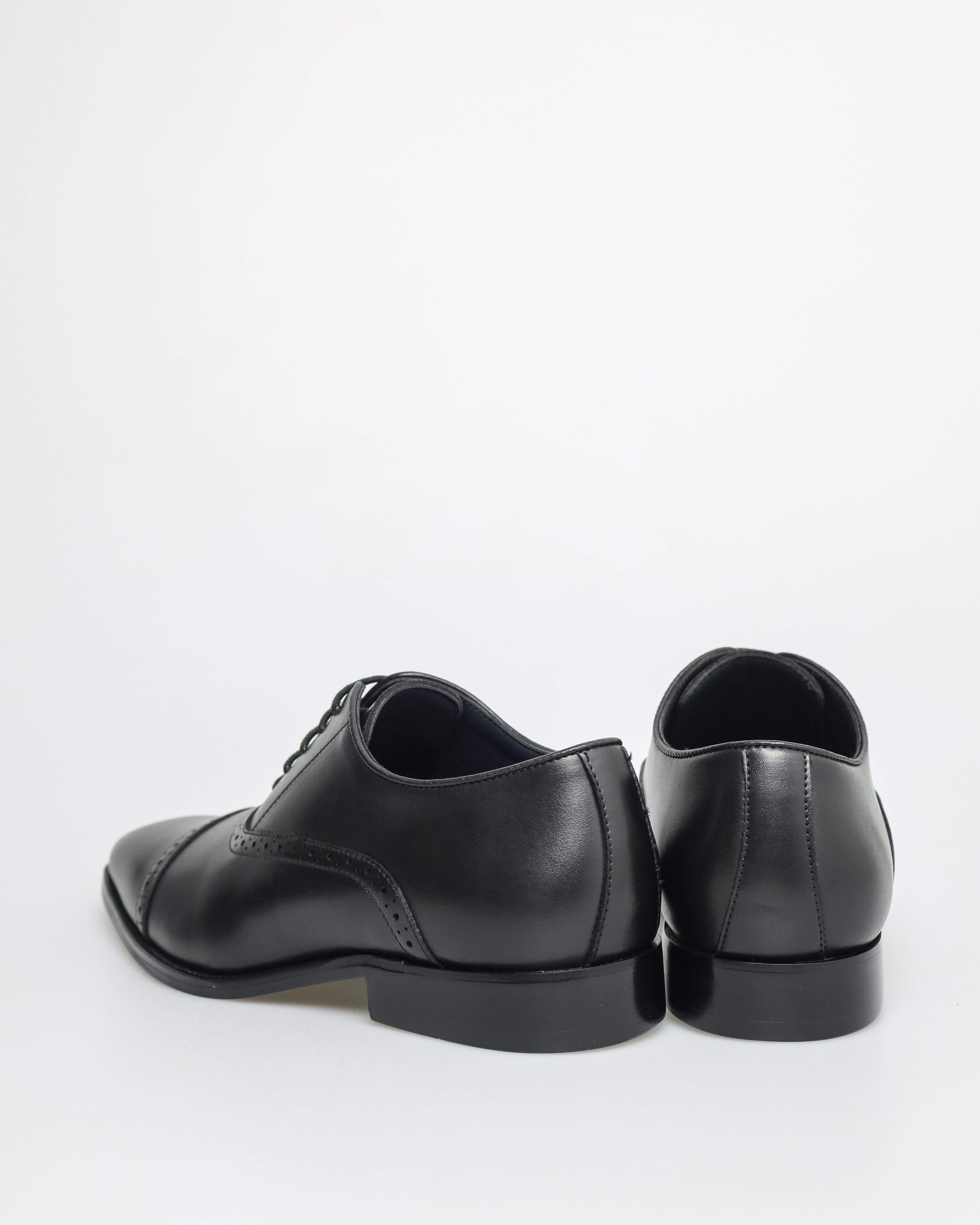 Tomaz F398 Men's Cap Toe Oxford (Black)