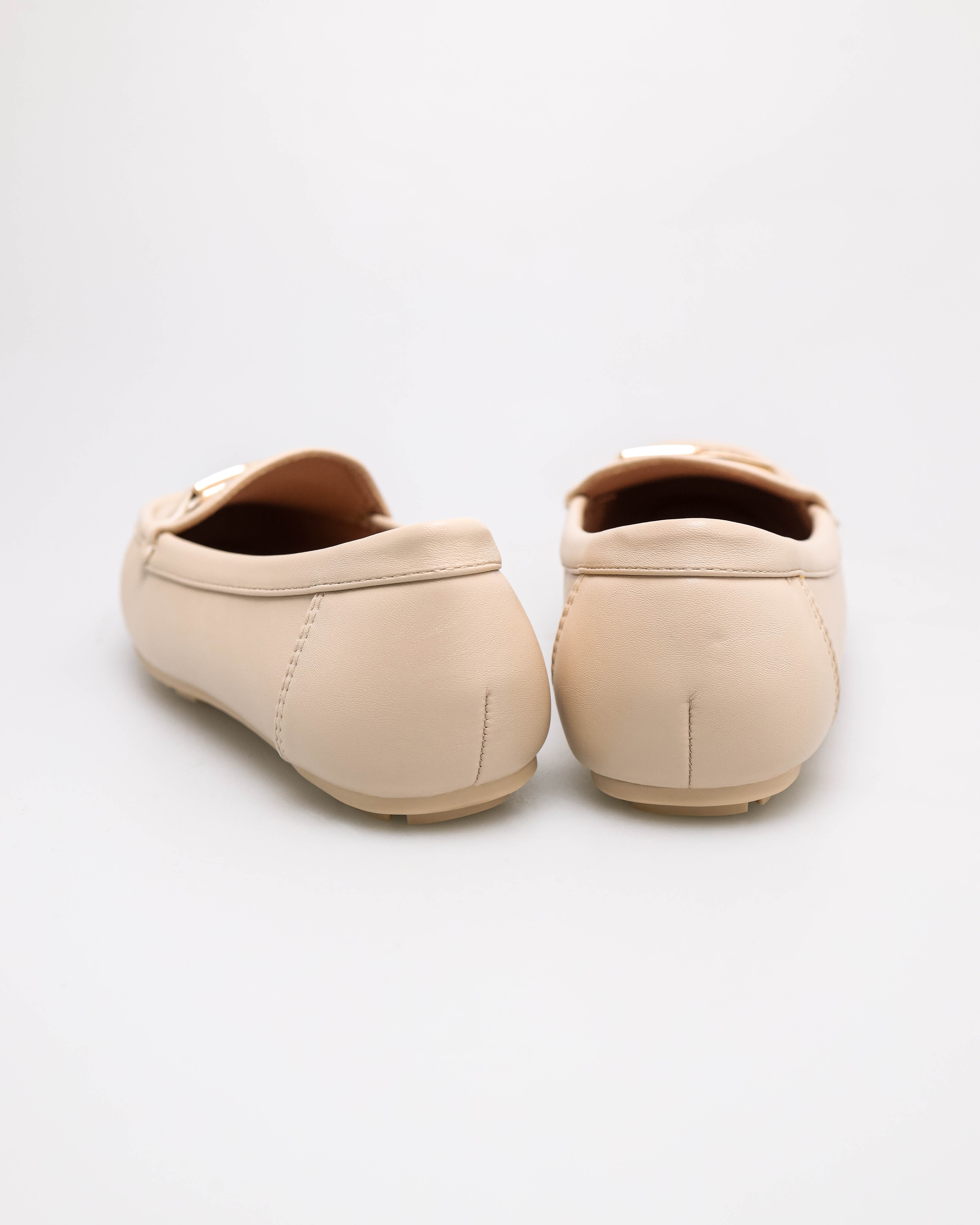 #color_beige