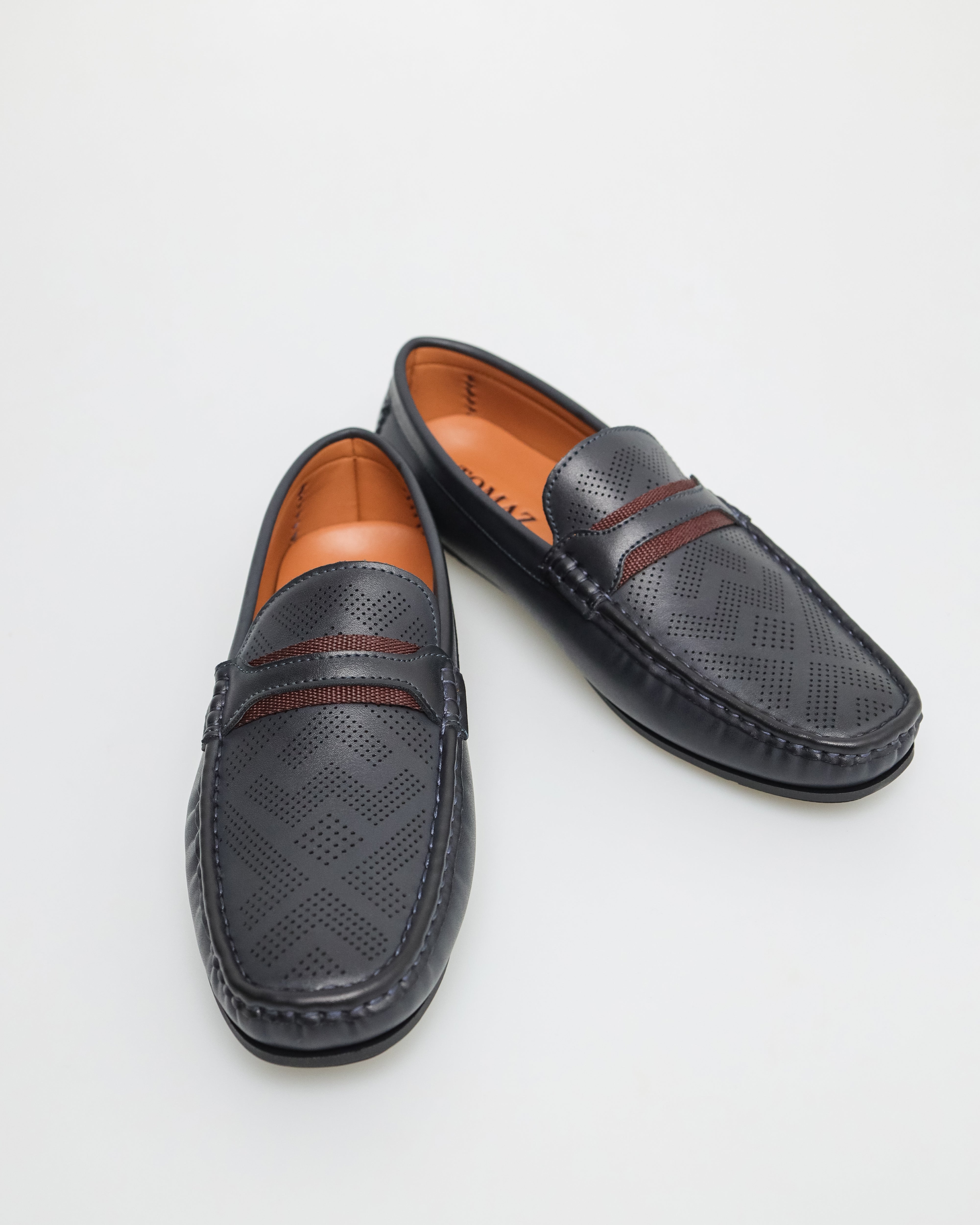 Tomaz C581 Men's Buckle Moccasins (Navy)