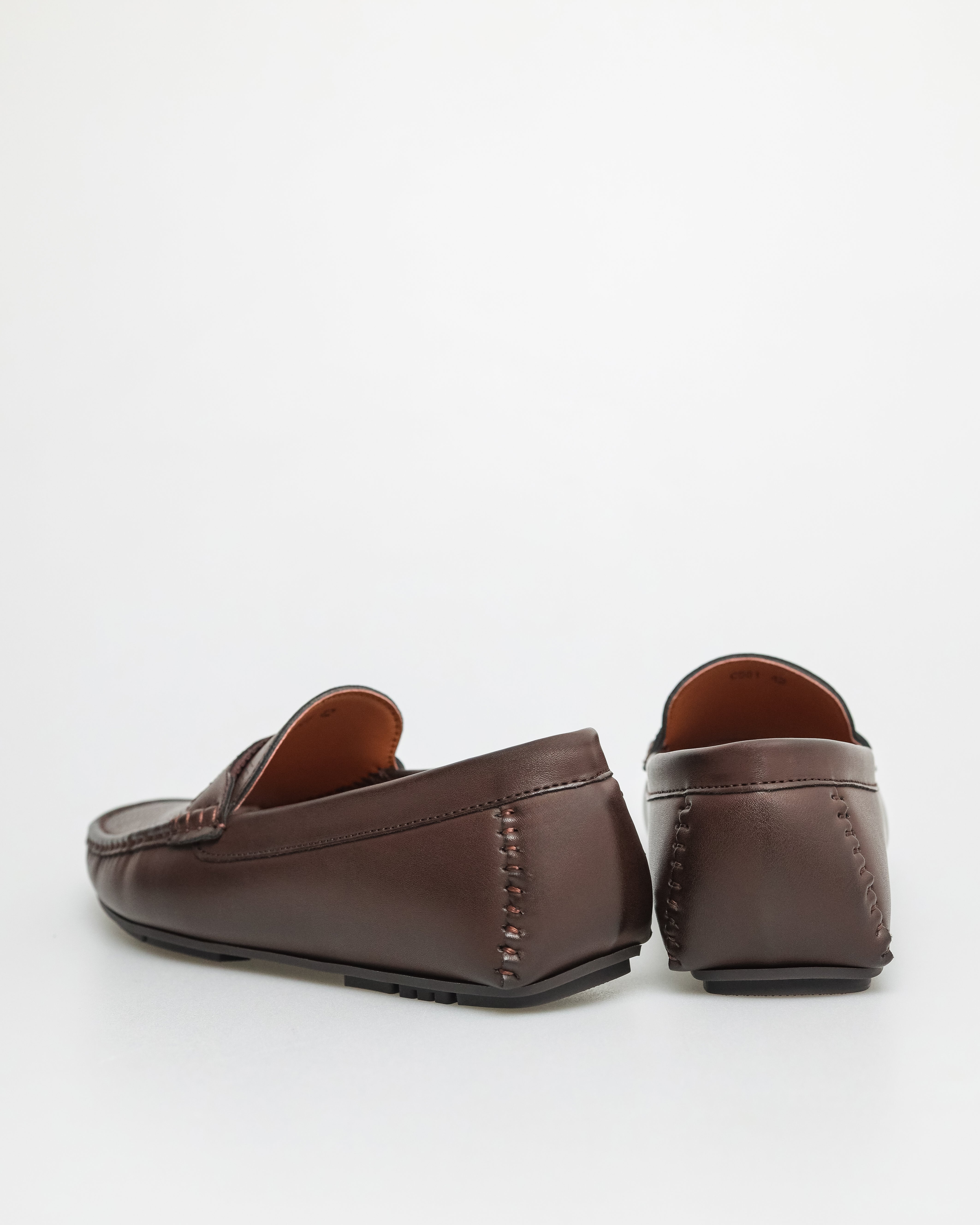 Tomaz C581 Men's Buckle Moccasins (Coffee)