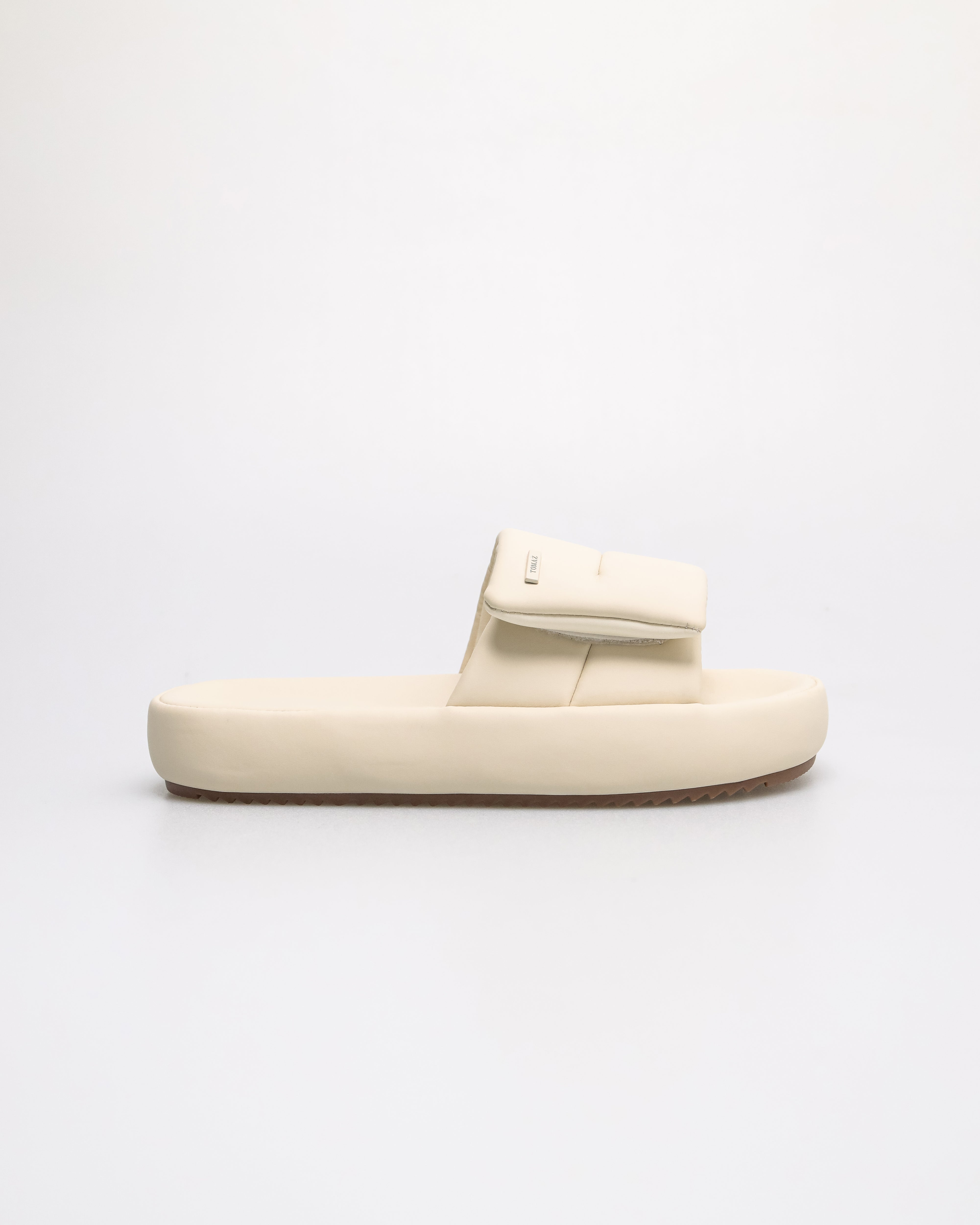 Tomaz NN393 Ladies Puff Slipper (Cream)