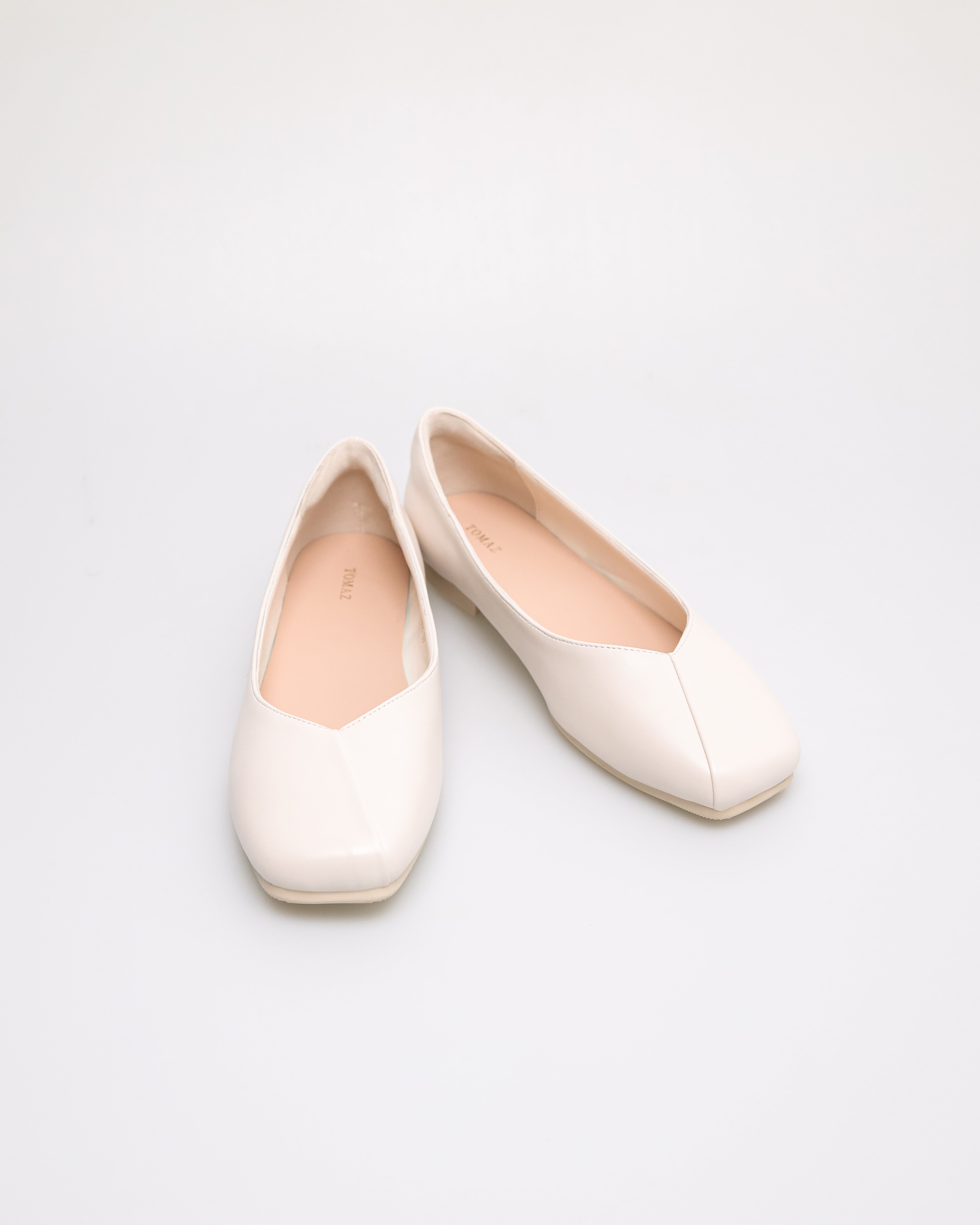 Tomaz NN461 Ladies Squared Flats (Cream)