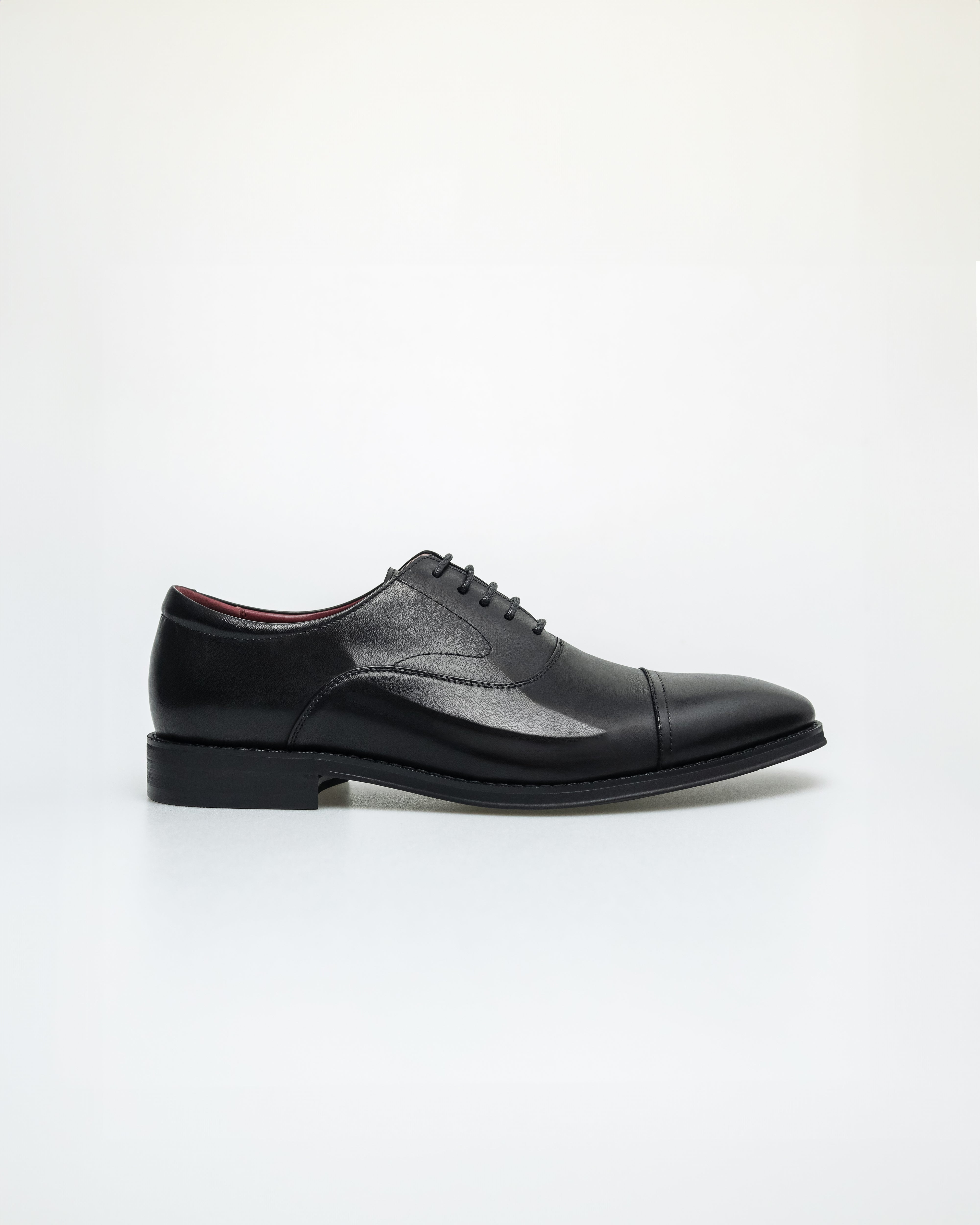 Tomaz HF111 Men's Classic Captoe Oxford (Black)