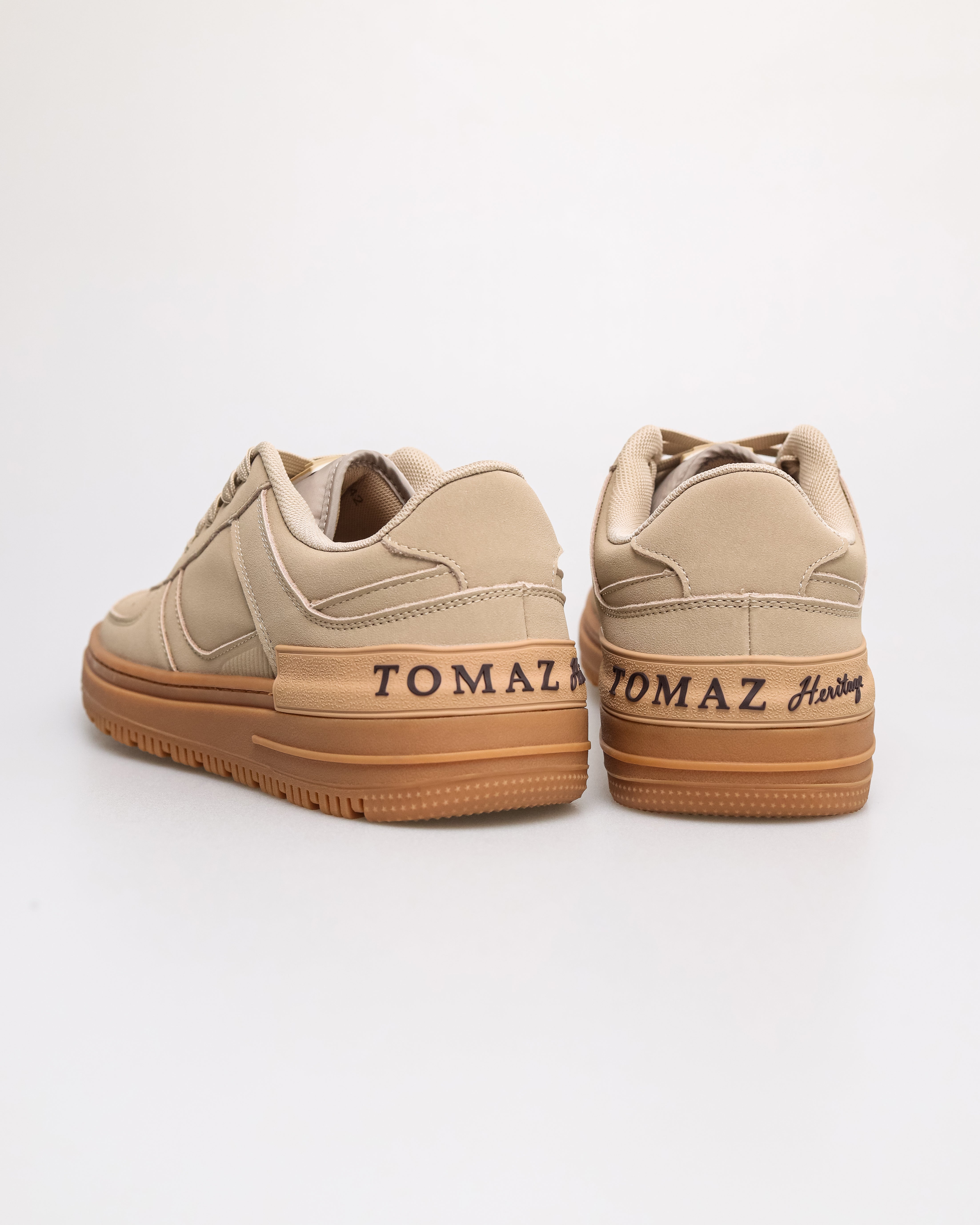 Tomaz C675M Men's Modern Stride Sneakers (Beige)