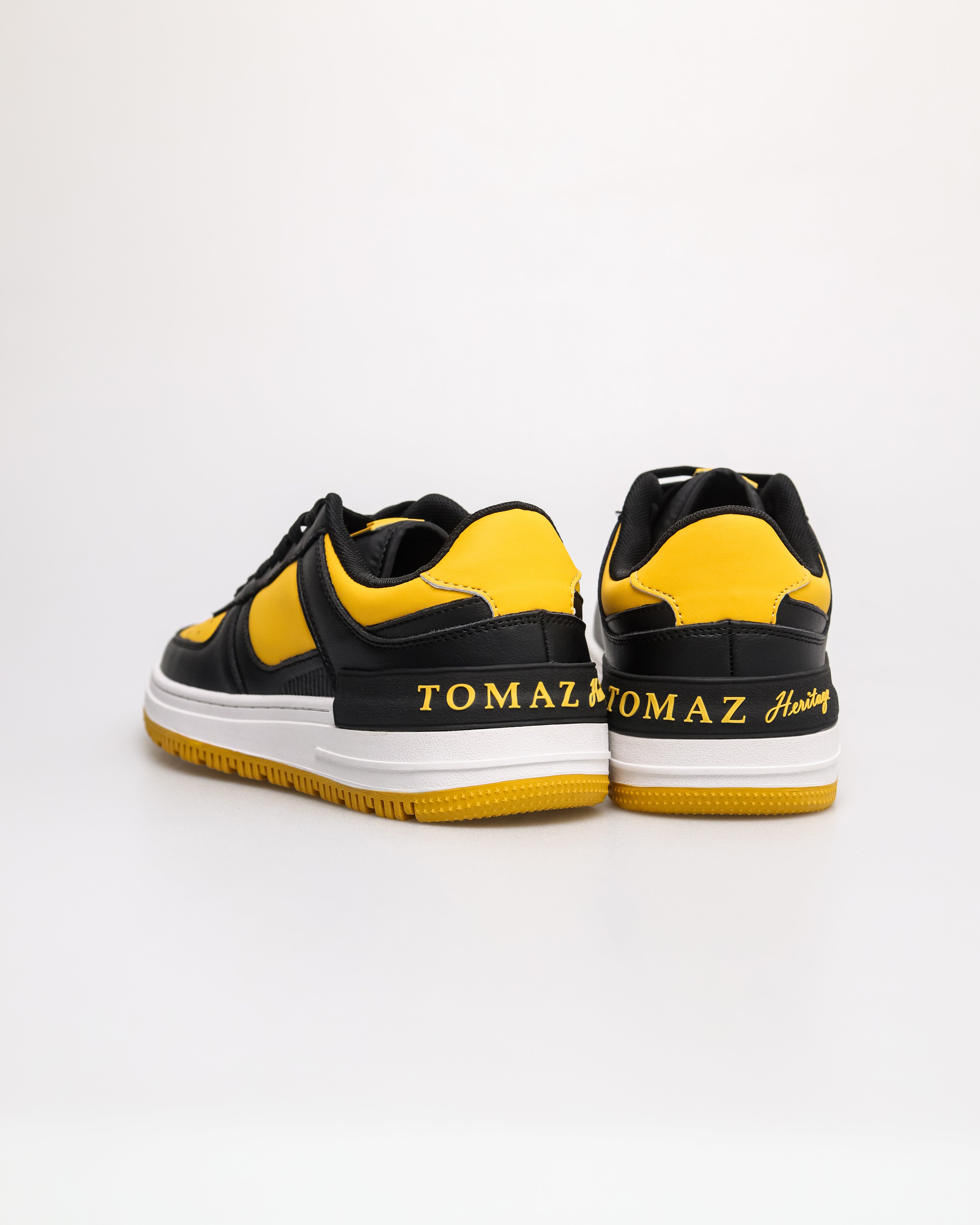 Tomaz C675M Men's Modern Stride Sneakers (Black/Yellow)