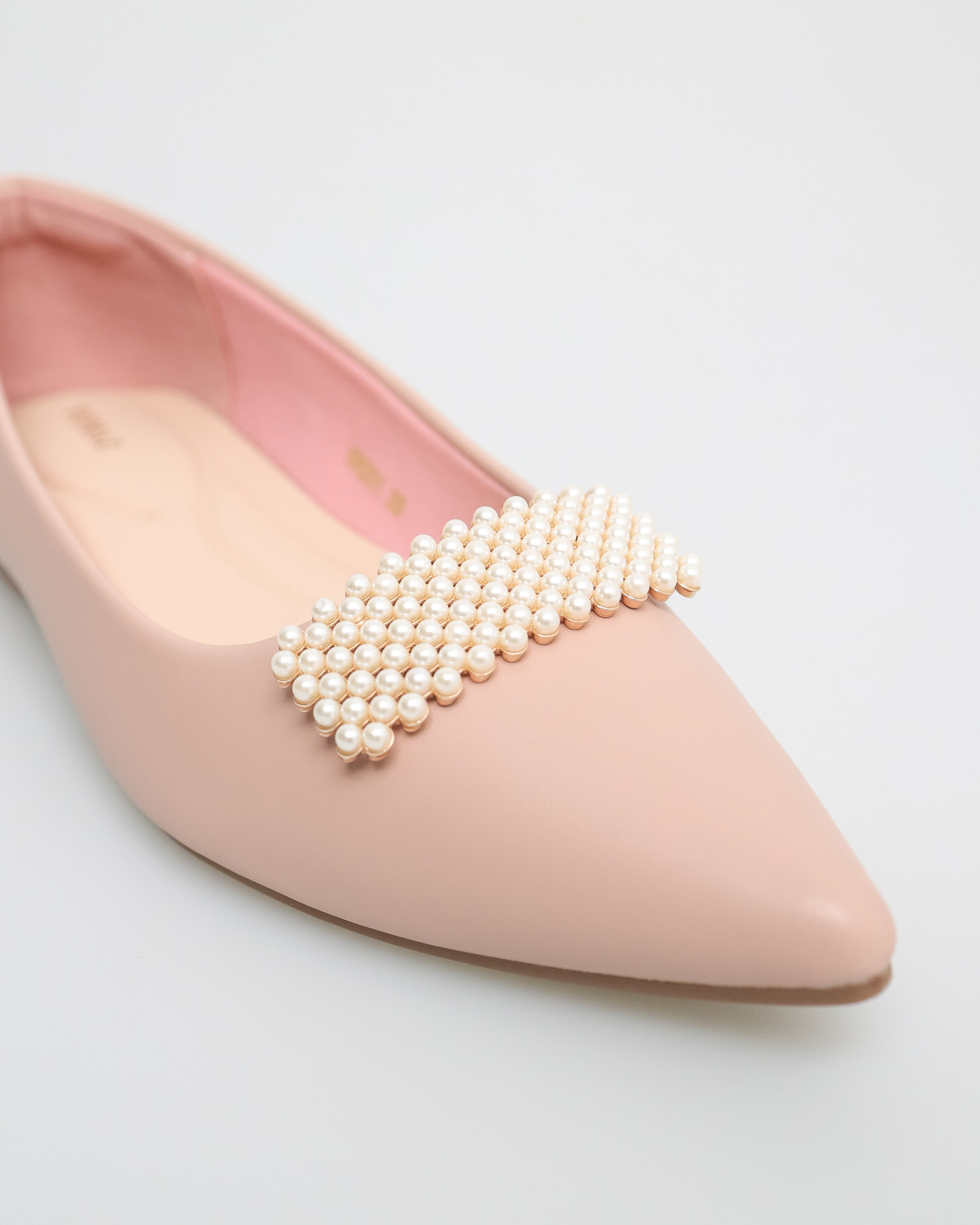 Tomaz NN201 Ladies Pointed-Toe Flats (Pink)