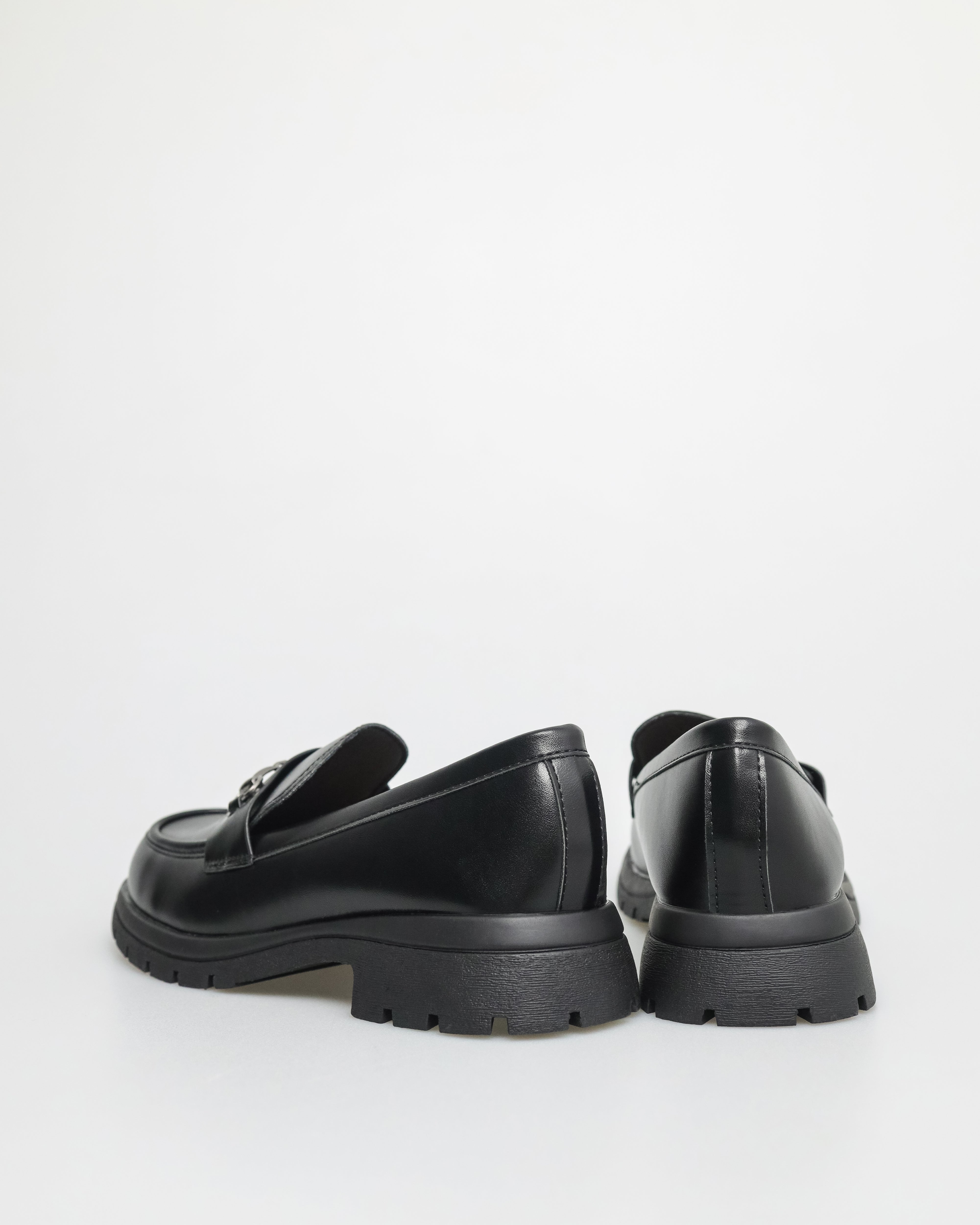 Tomaz NN191 Ladies Buckle Loafer (Black)