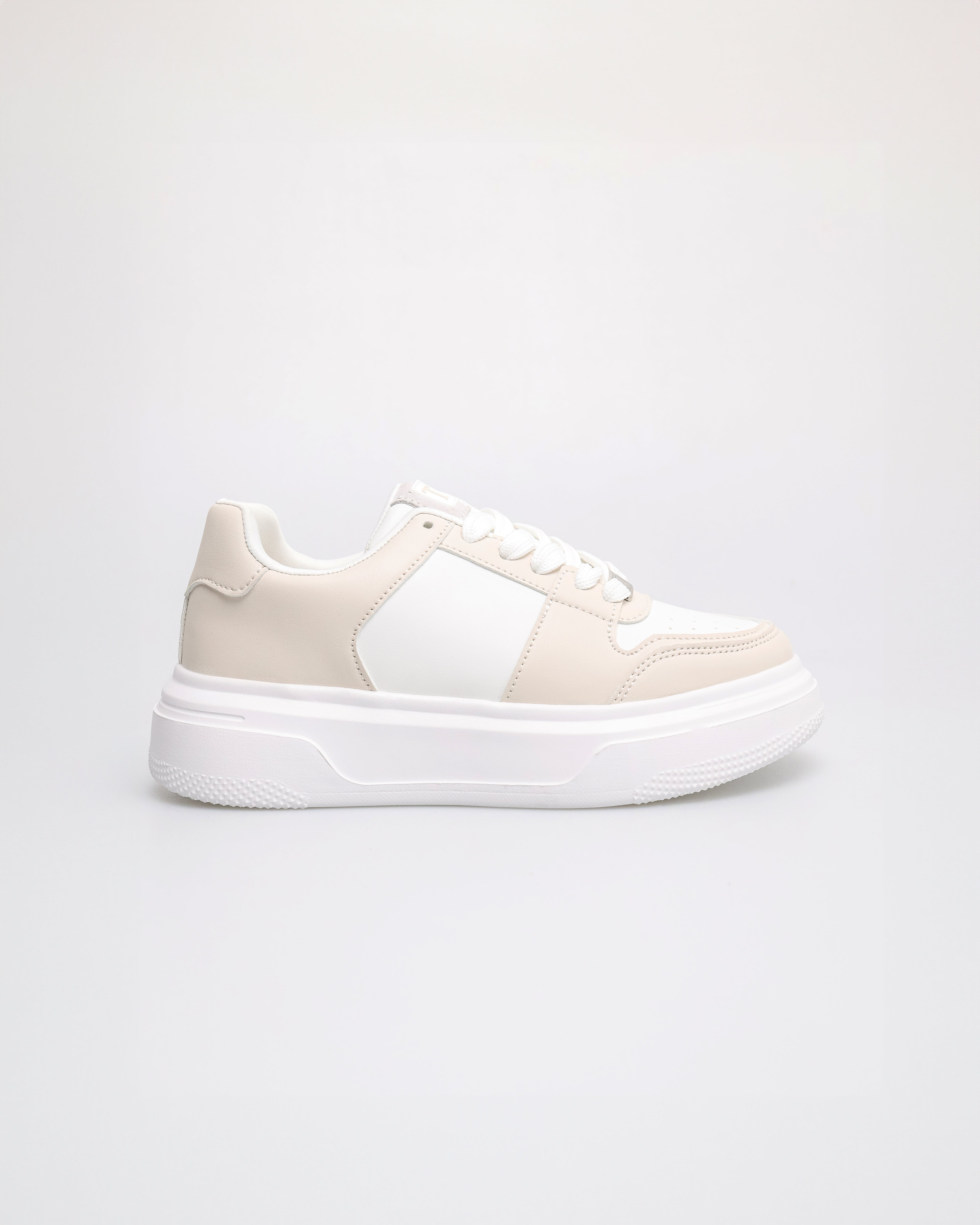 Tomaz YX206 Ladies Urban Comfort Sneaker (White/Beige)