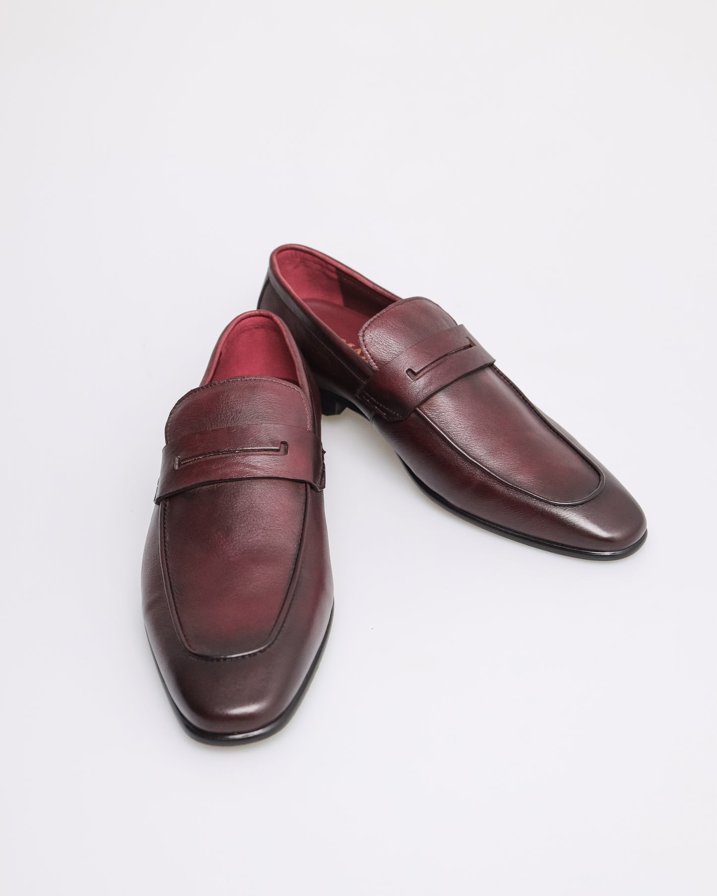 Tomaz HF065 Men's Penny Loafer (Wine)