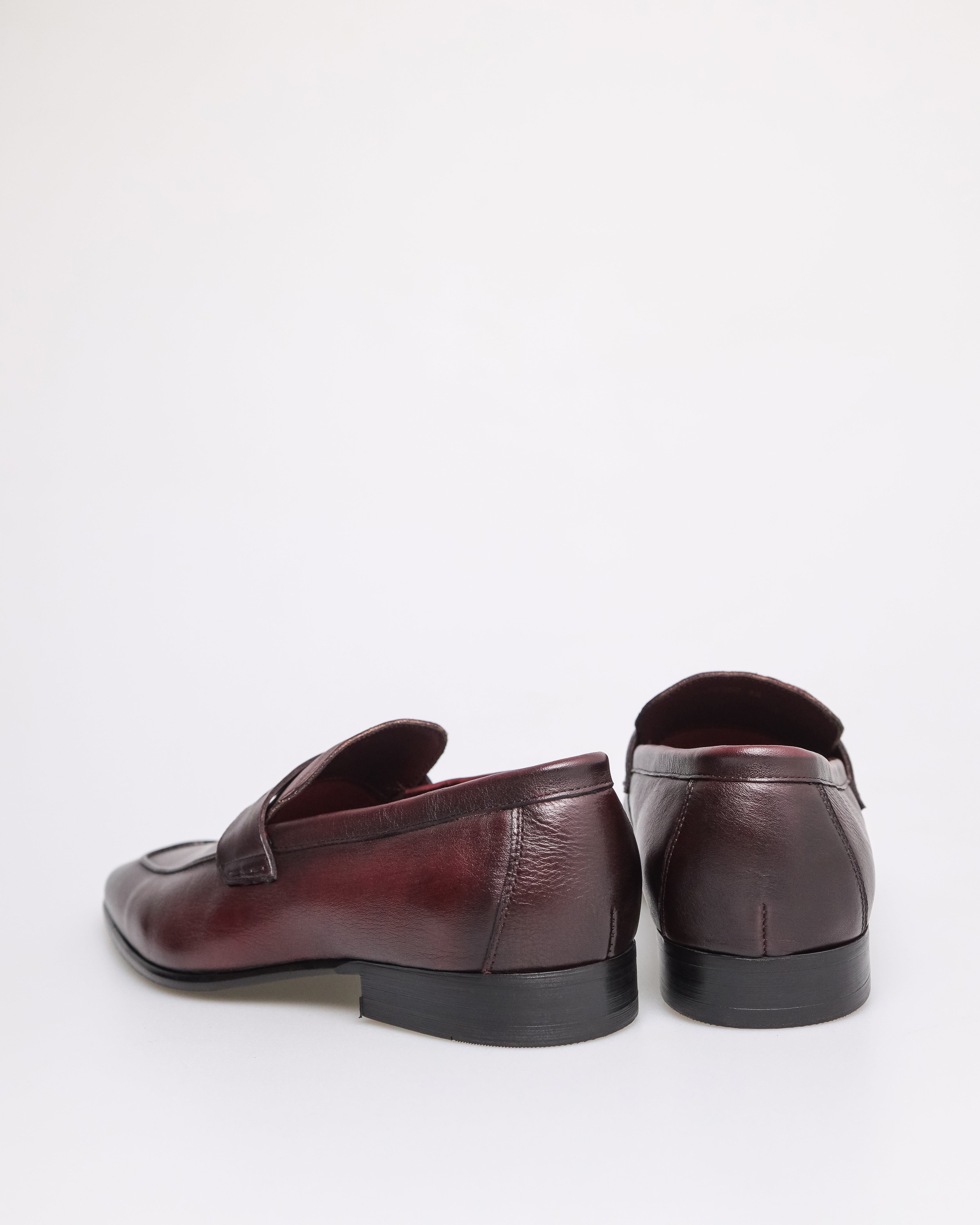 Tomaz HF065 Men's Penny Loafer (Wine)