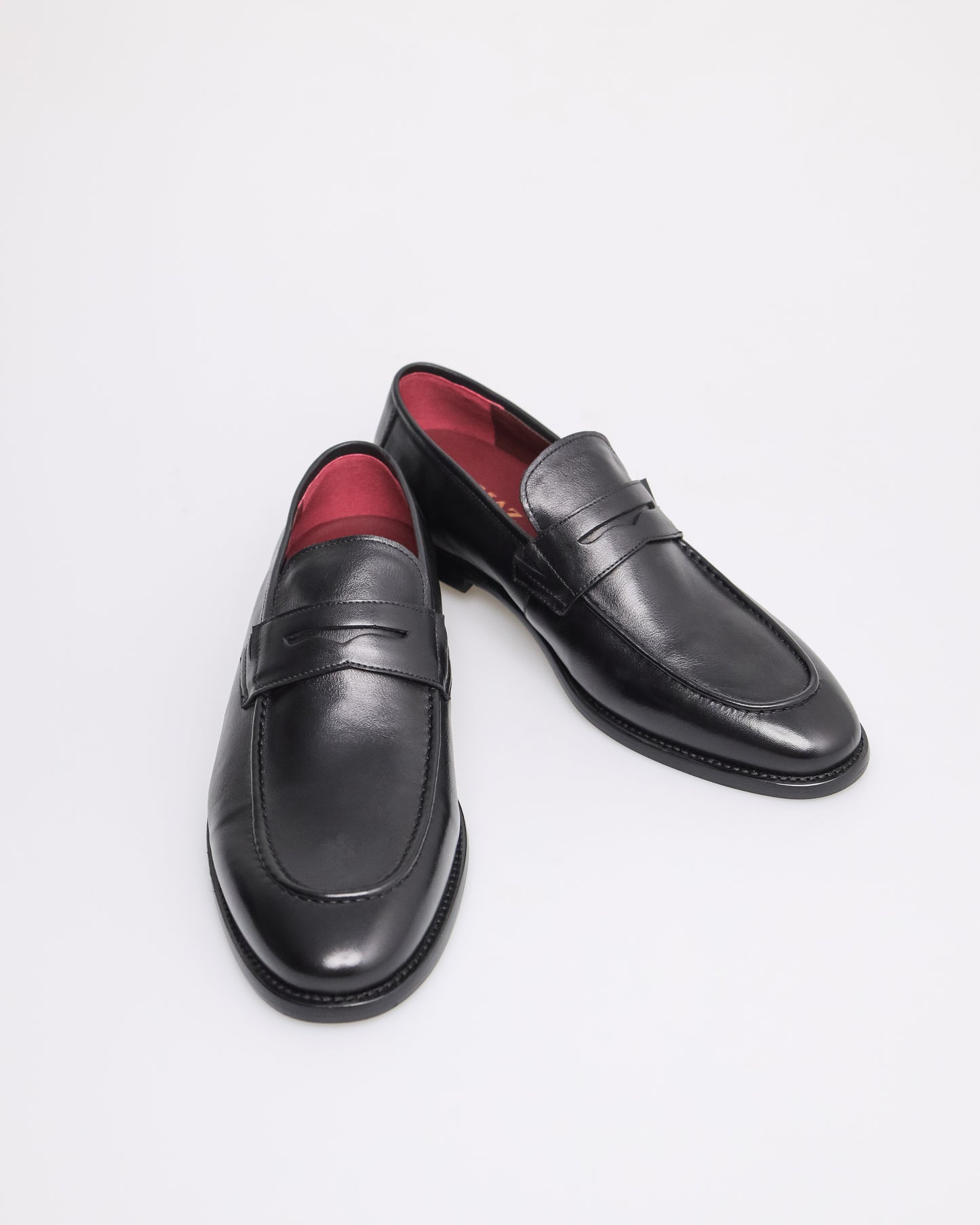 Tomaz HF064 Men's Penny Loafer (Black)