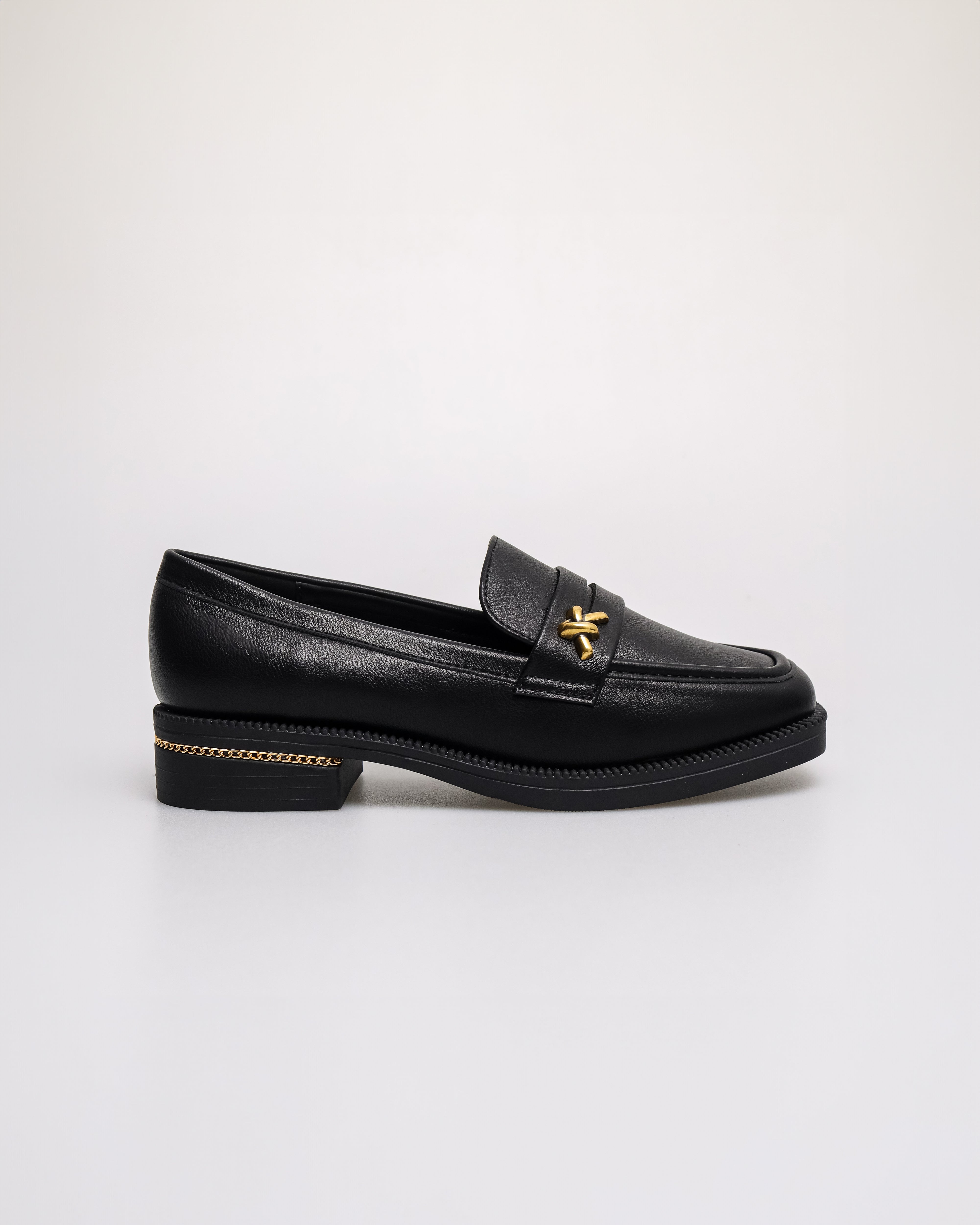 Tomaz FL078 Ladies Golden Chain Elegance Loafer (Black)