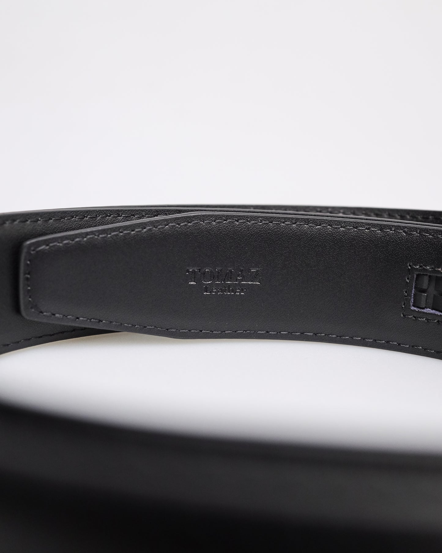 Tomaz AB116 Men's Automatic Split Leather Belt (Black)