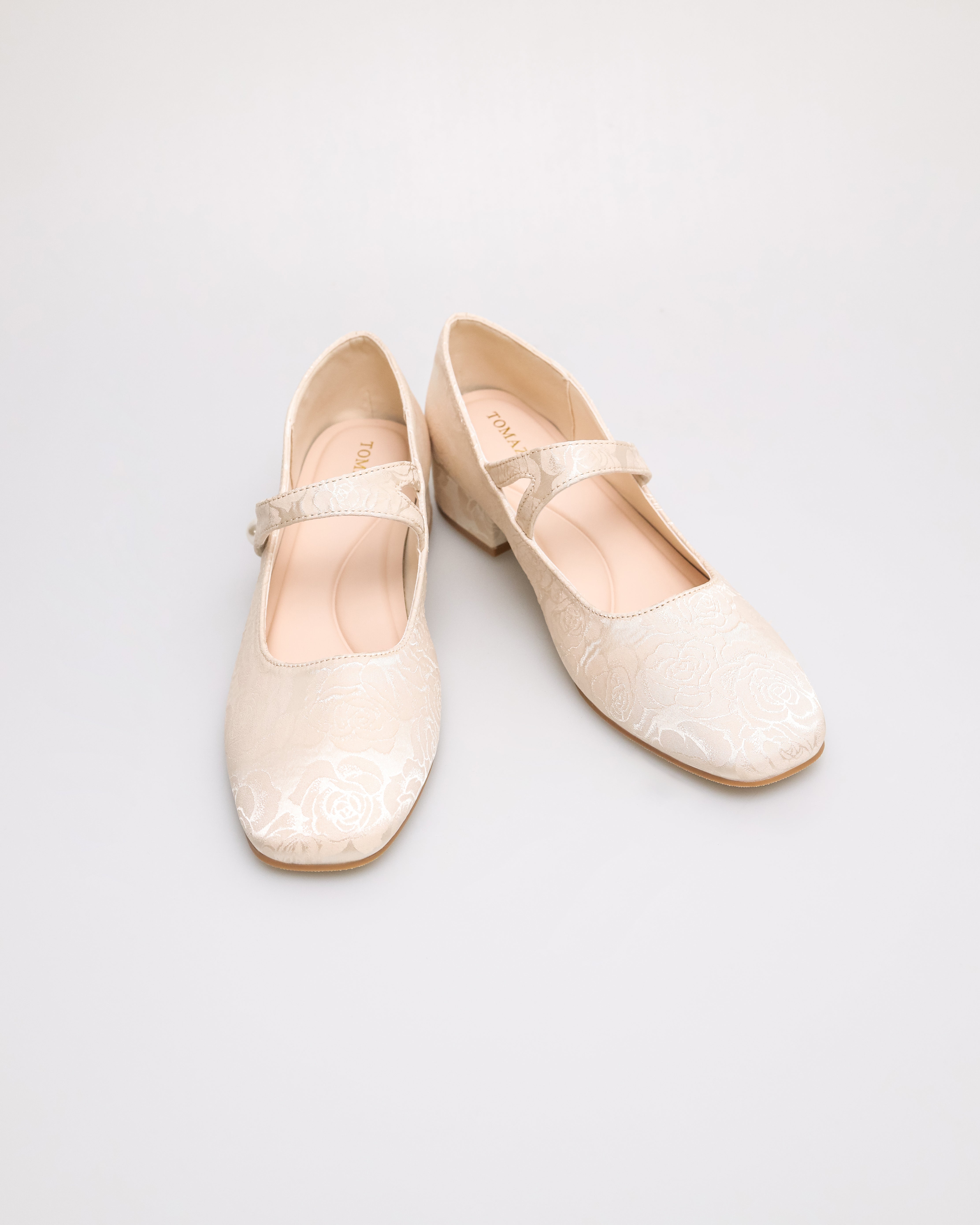 Tomaz YX214 Ladies Floral Elegance Mary Janes (Cream)