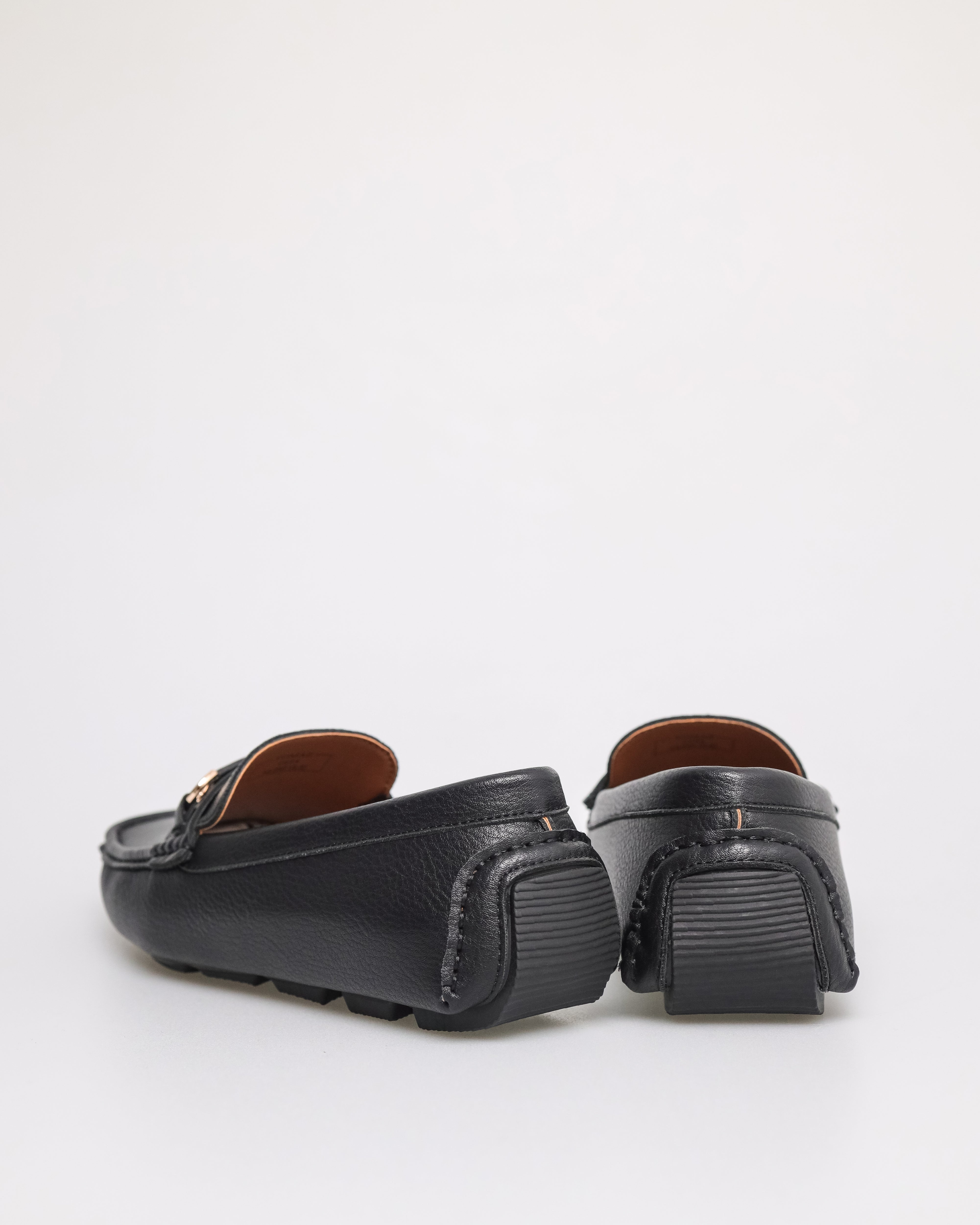 Tomaz C534 Men's Buckle Moccasins