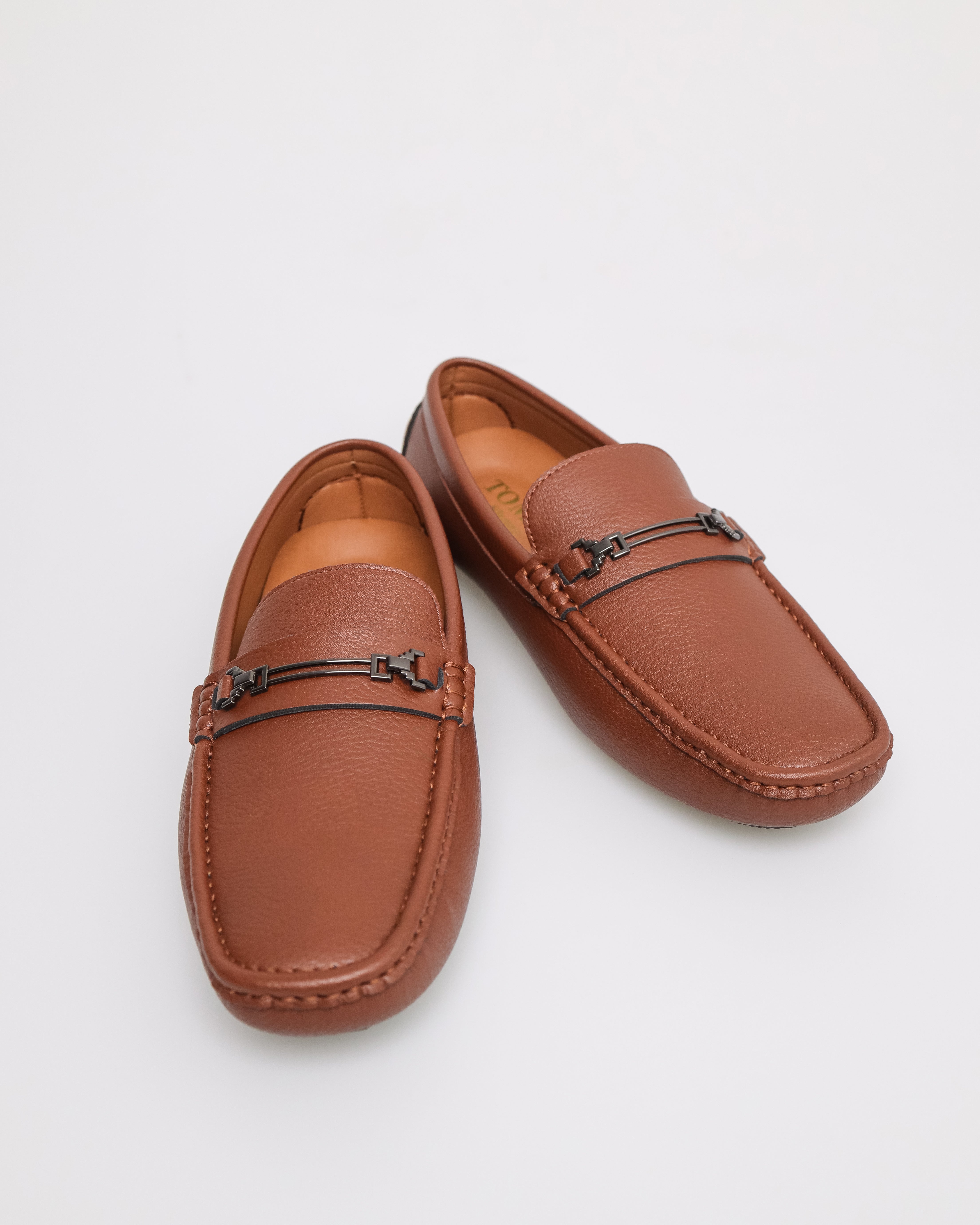 Tomaz C533 Men's Buckle Moccasins (Brown)