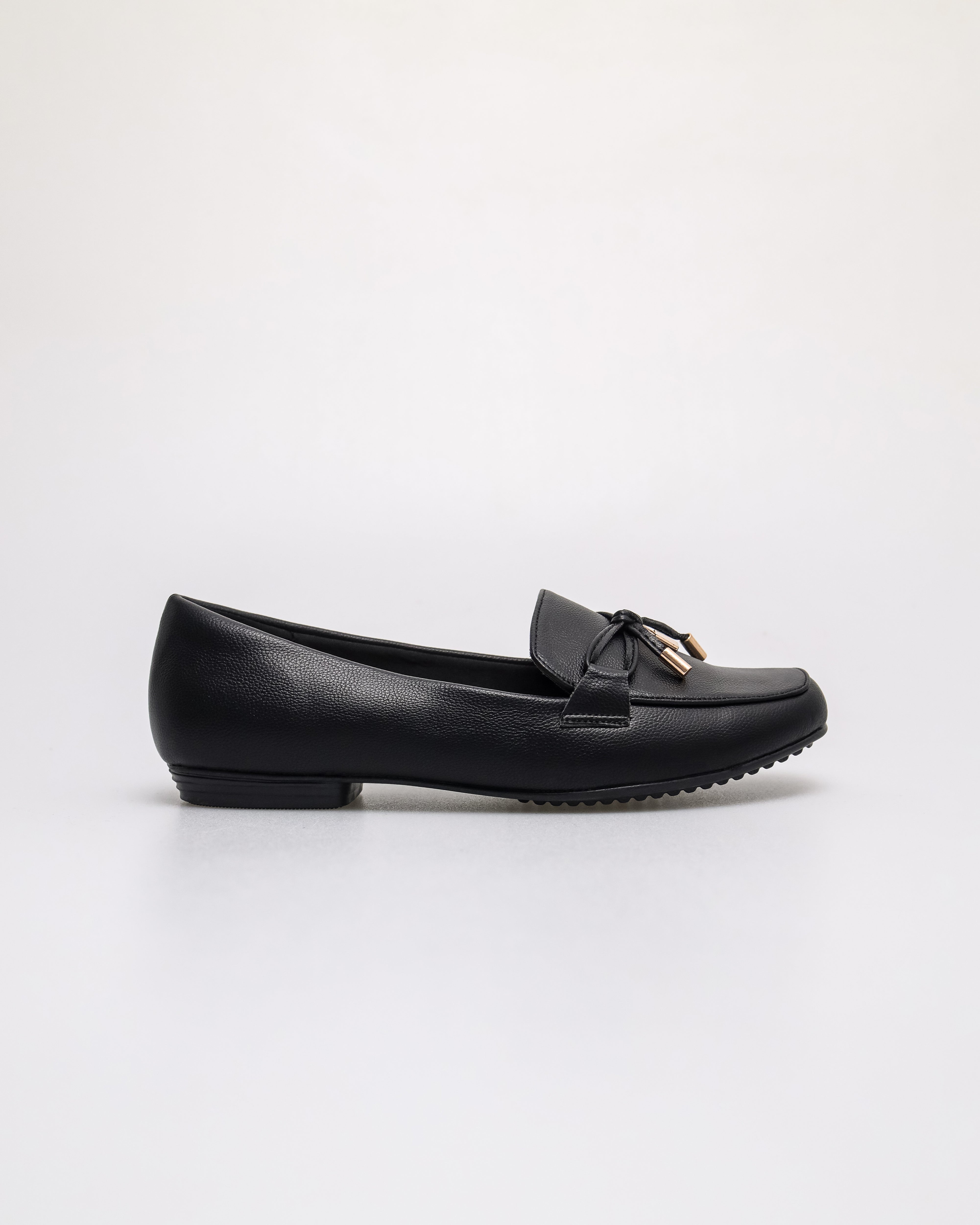 Tomaz NN518 Ladies Tassel Gold Loafers (Black)