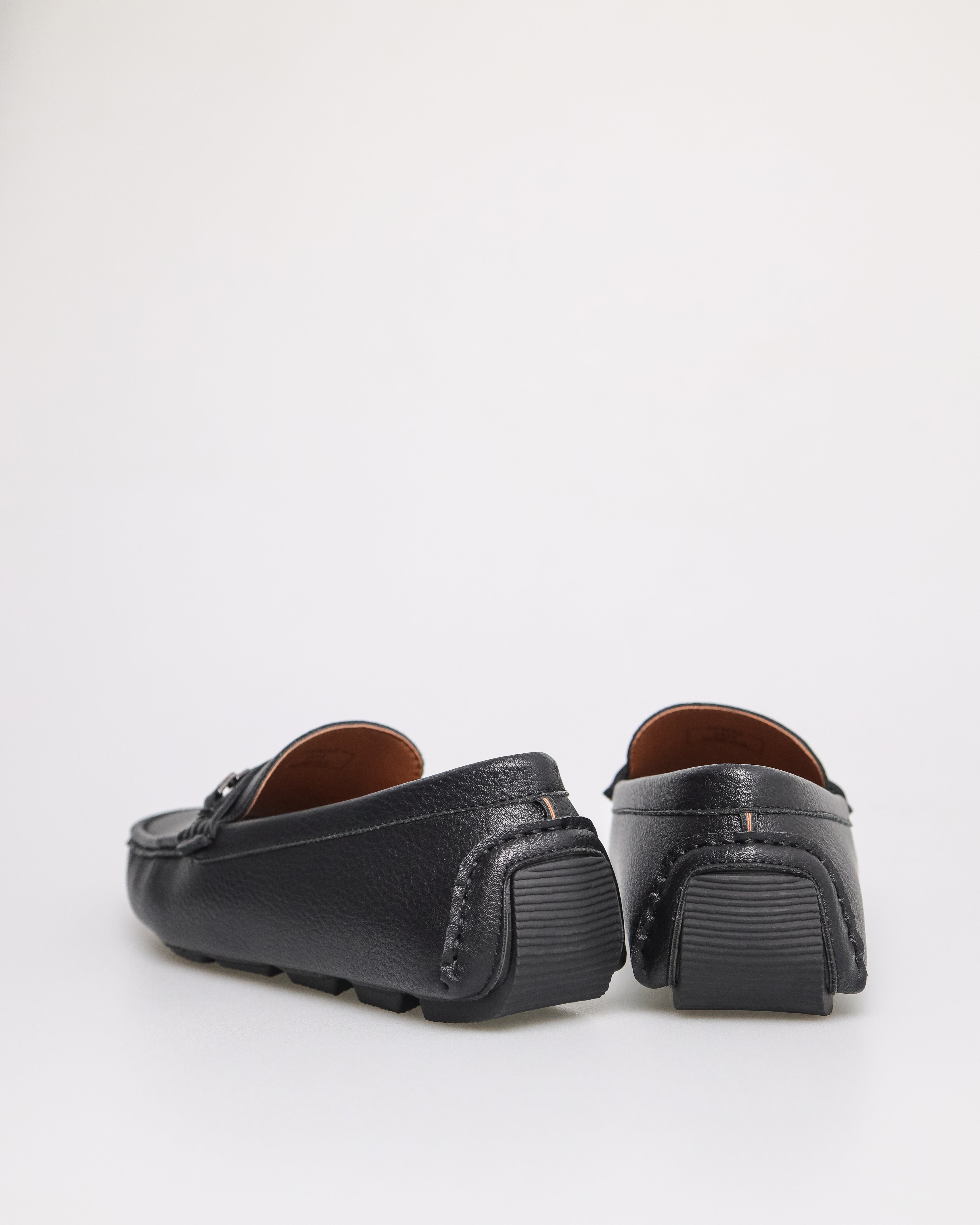 Tomaz C533 Men's Buckle Moccasins