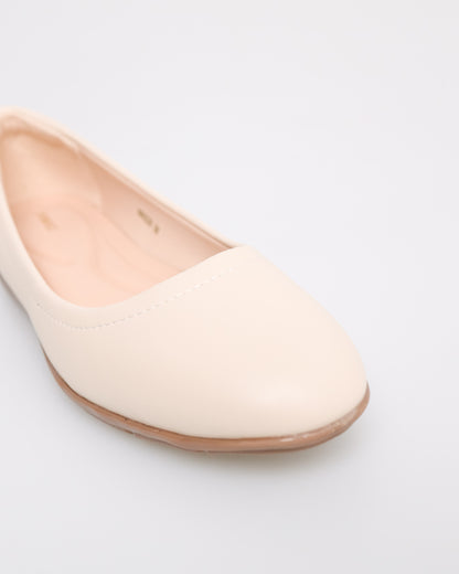 Tomaz NN226 Ladies Square Toe Ballerinas (Cream)