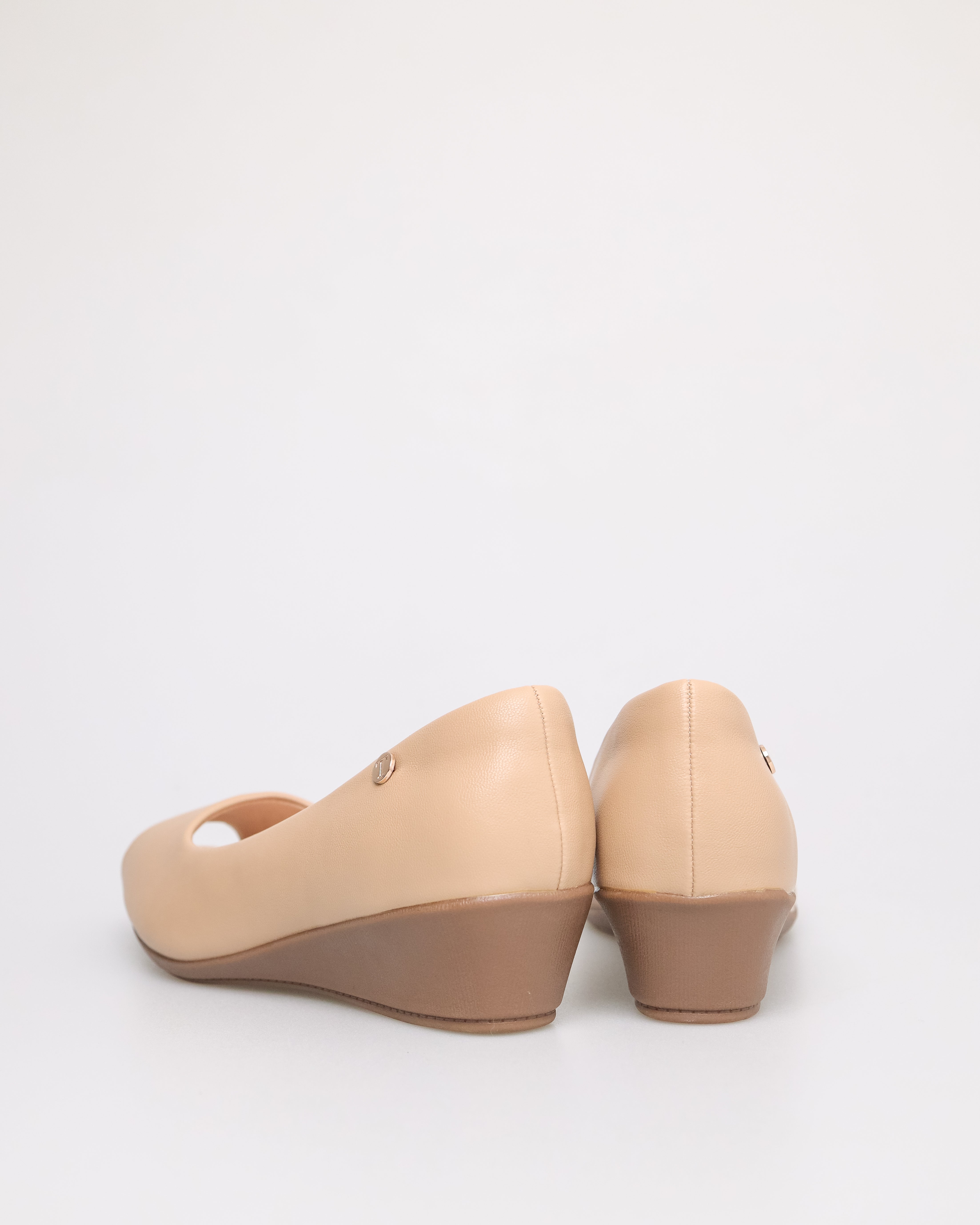 Tomaz NN228 Ladies Wedges Low Heels (Beige)