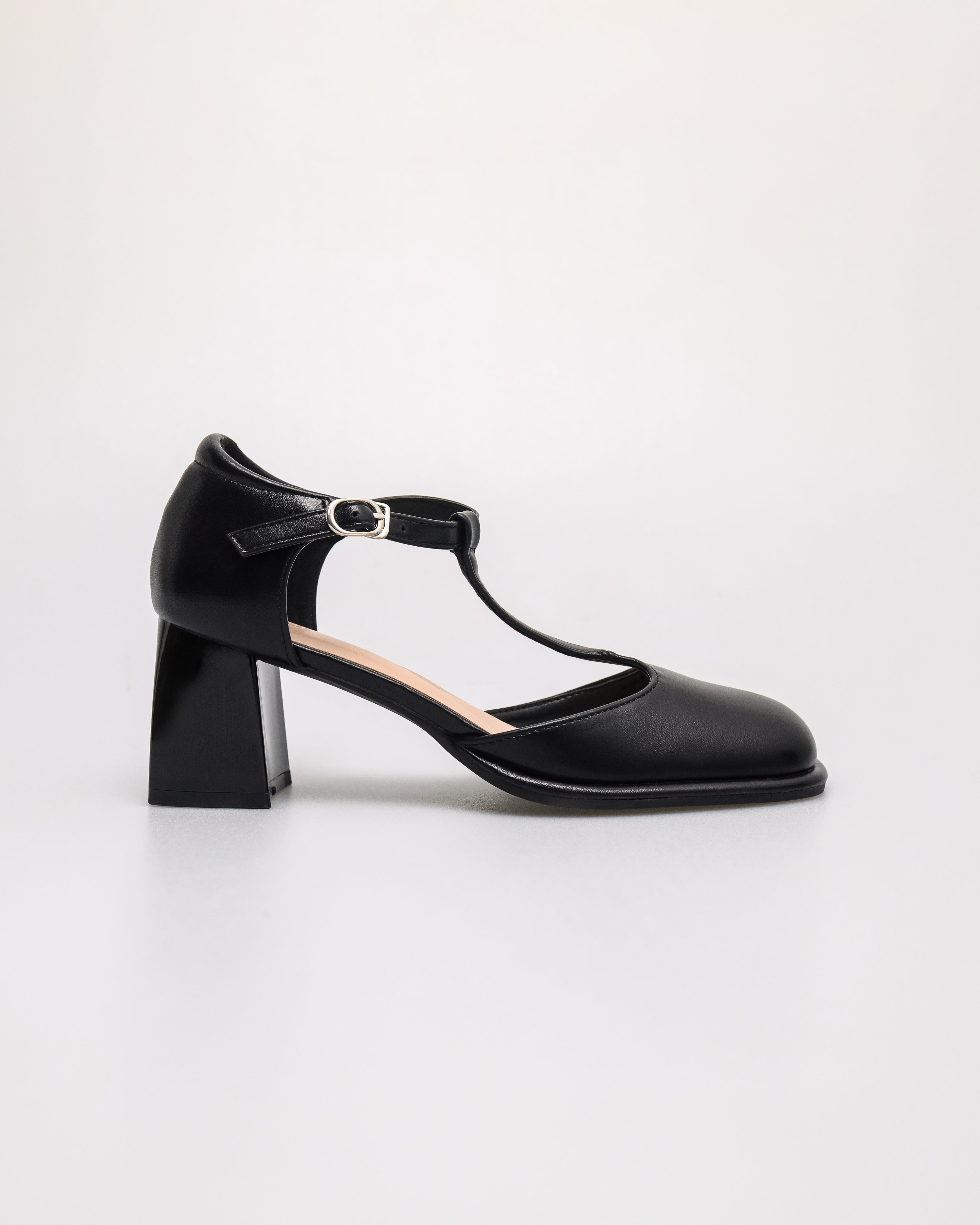 Tomaz NN390 Ladies Mary Jane Heels (Black)