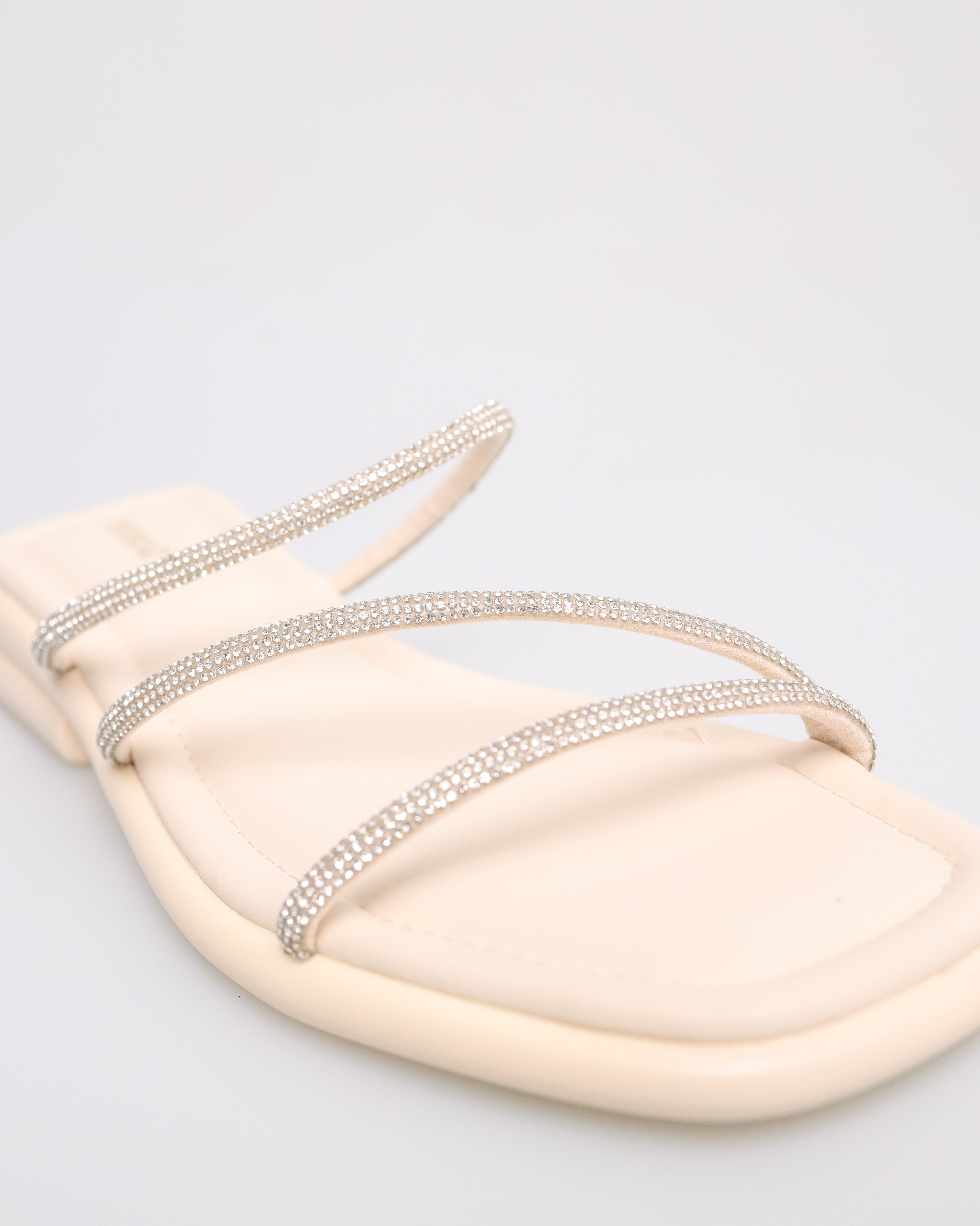 Tomaz NN185 Ladies Crystal Strap Sandal (Cream)