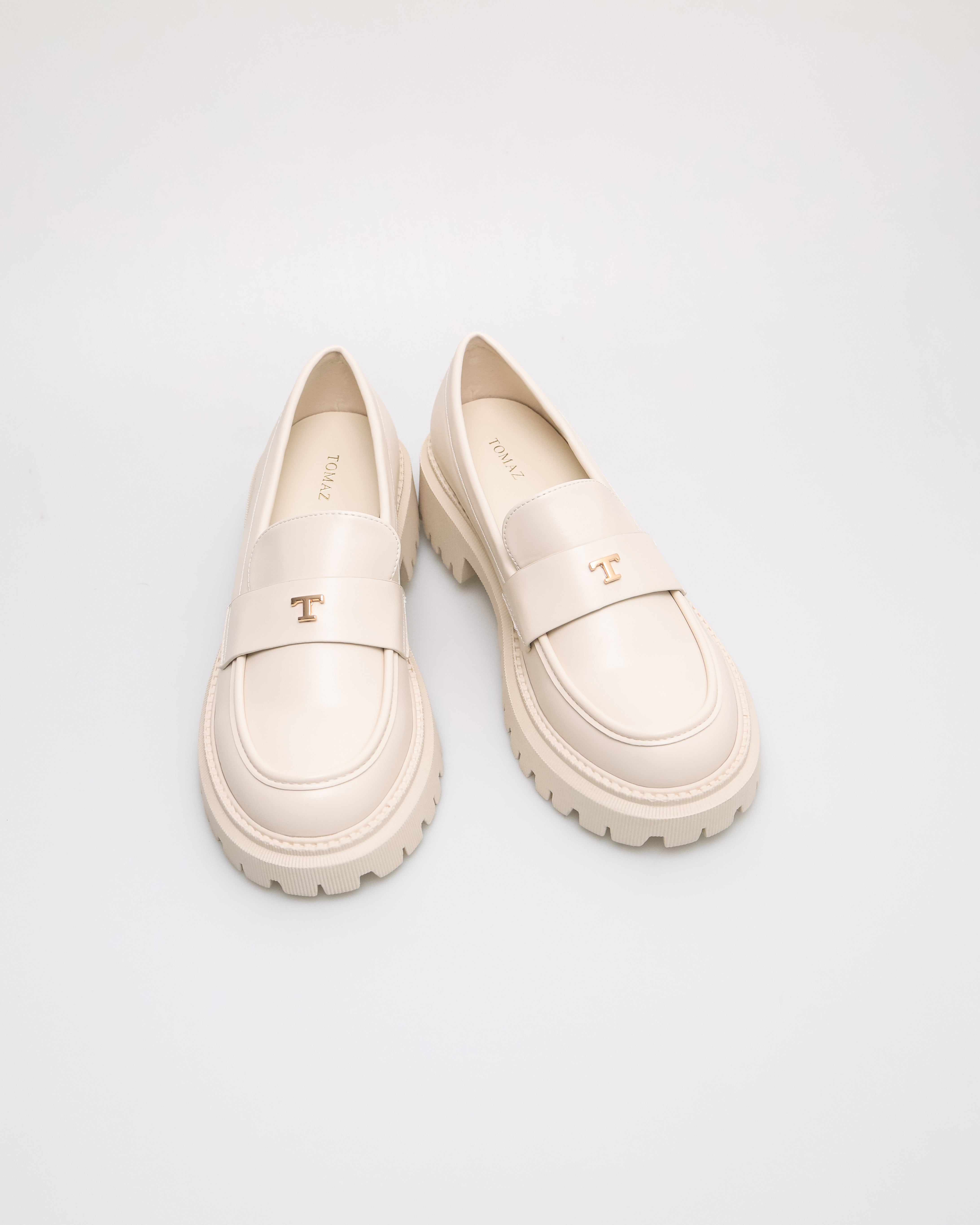 Tomaz FL110 Ladies Chunk T Loafers (Ivory)