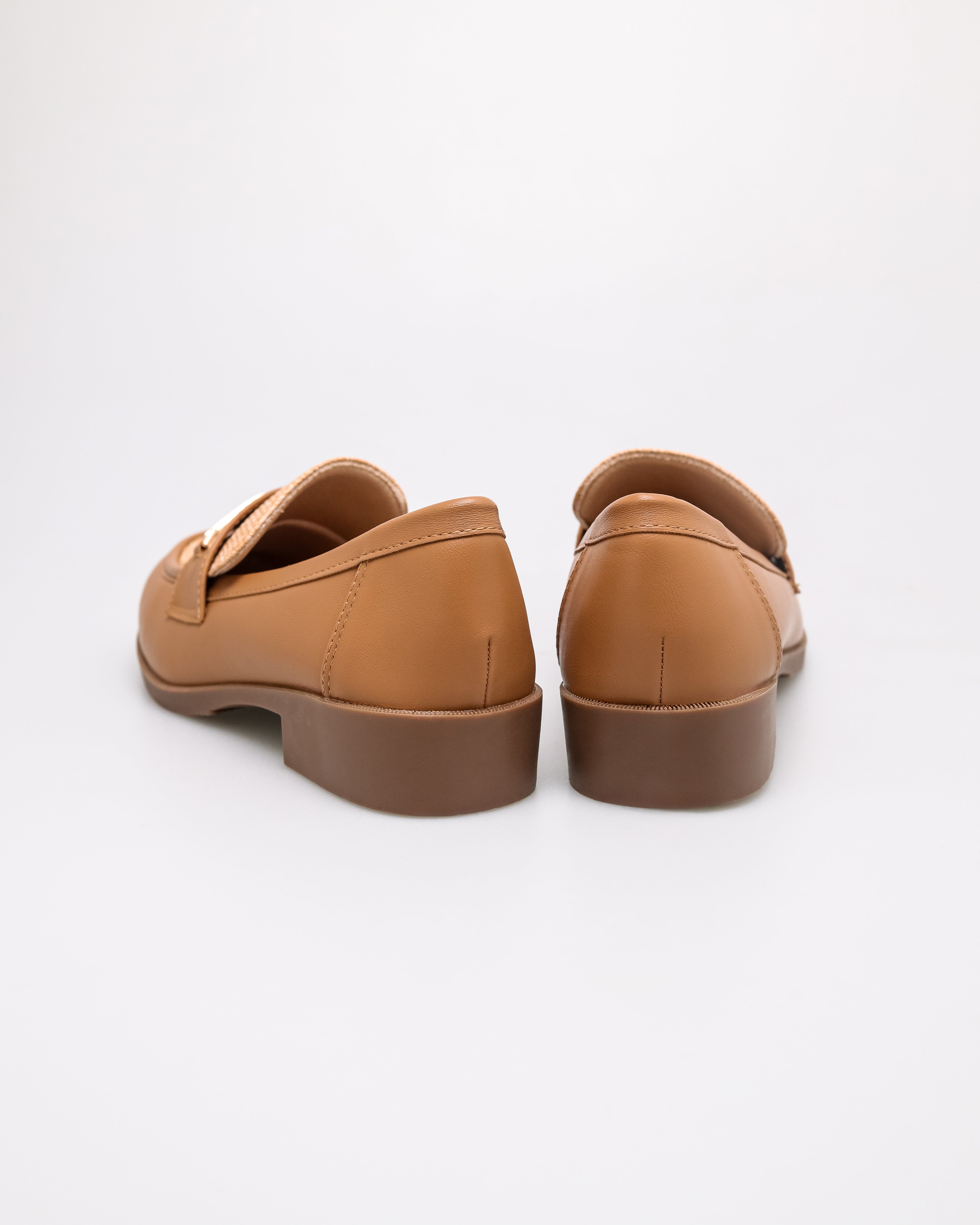 #color_brown