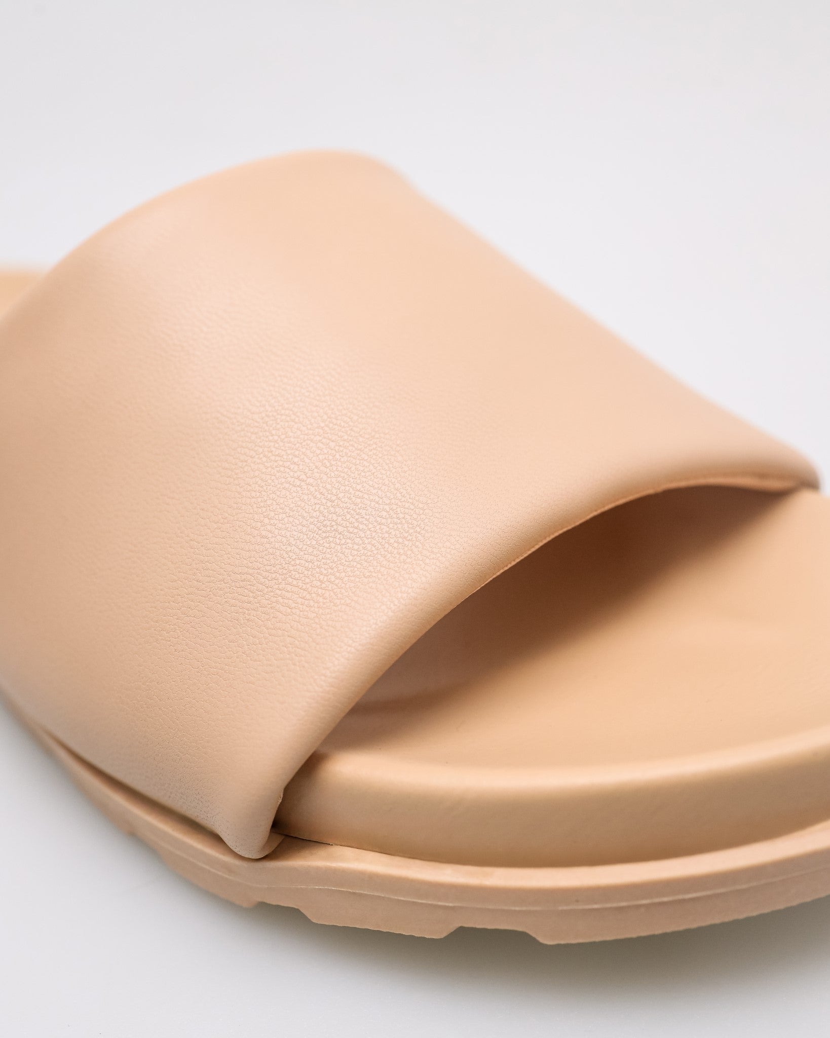 #color_beige