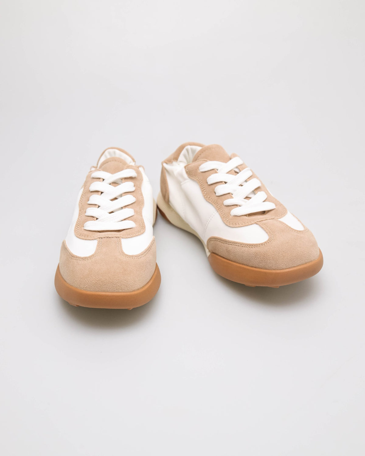 #color_white/beige