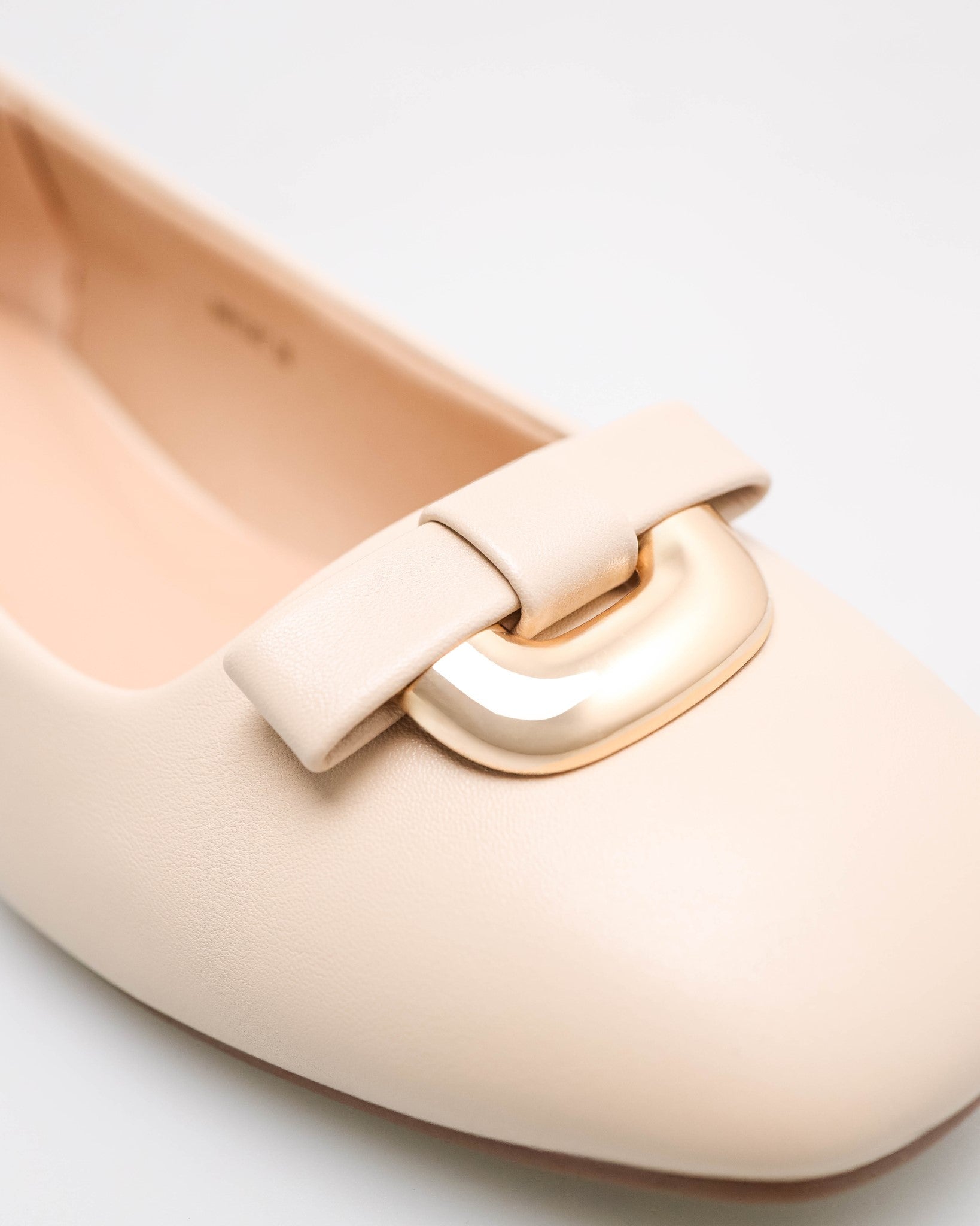 #color_beige