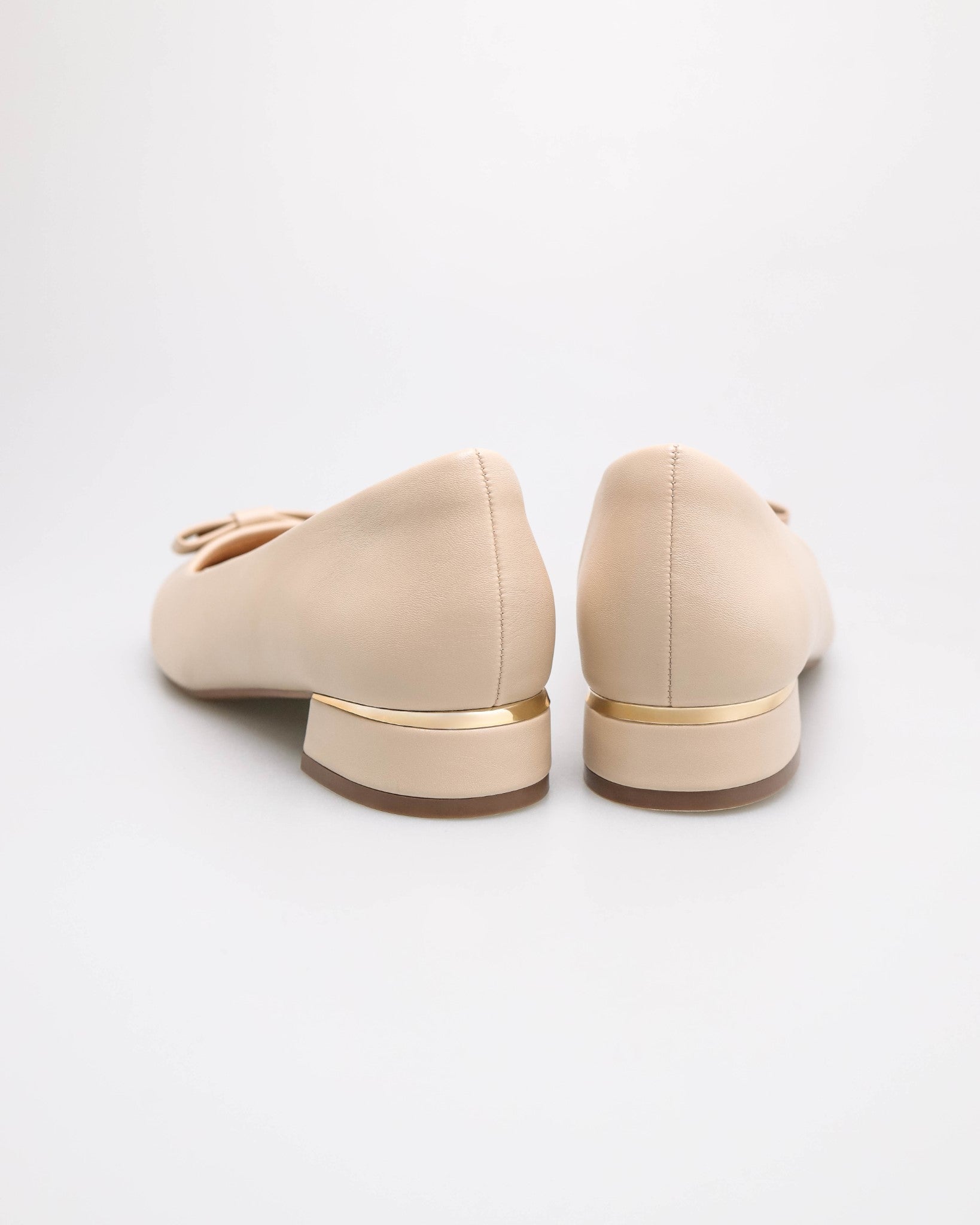 #color_beige